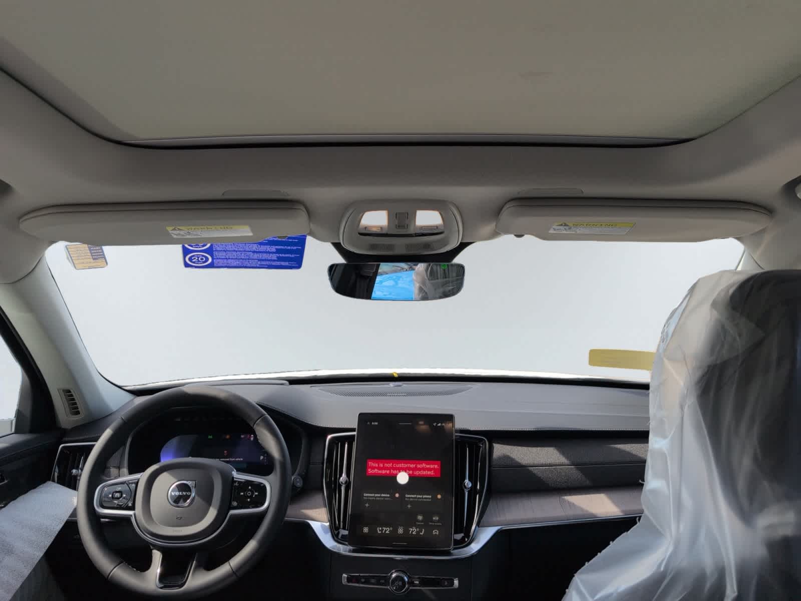 new 2026 Volvo XC90 plug-in hybrid car, priced at $86,205