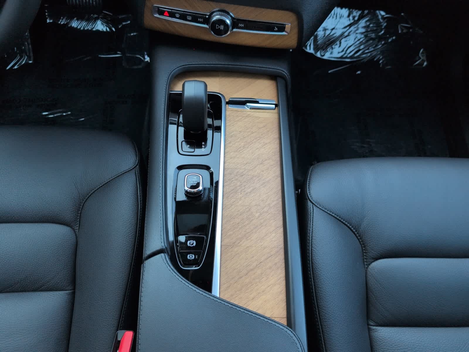 used 2024 Volvo XC90 car, priced at $45,998