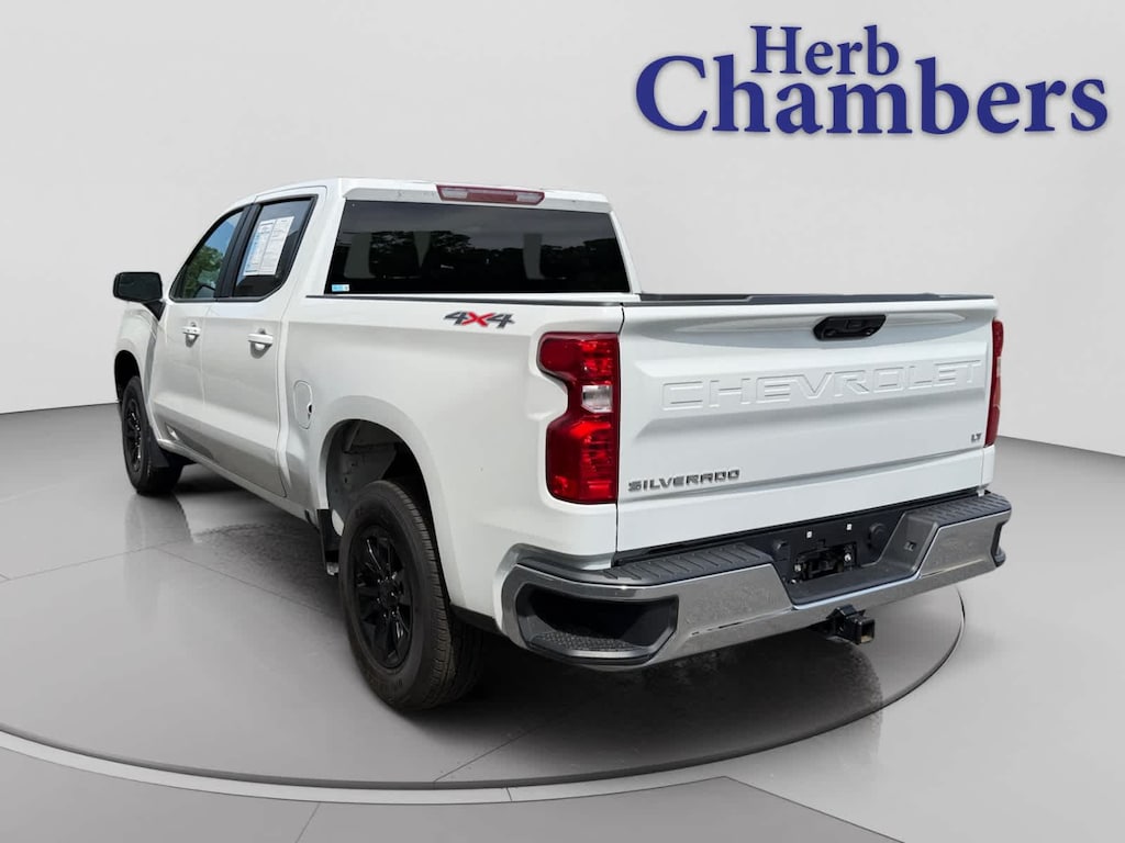 Used 2025 Chevrolet Silverado 1500 LT w/1LT Truck Crew Cab
