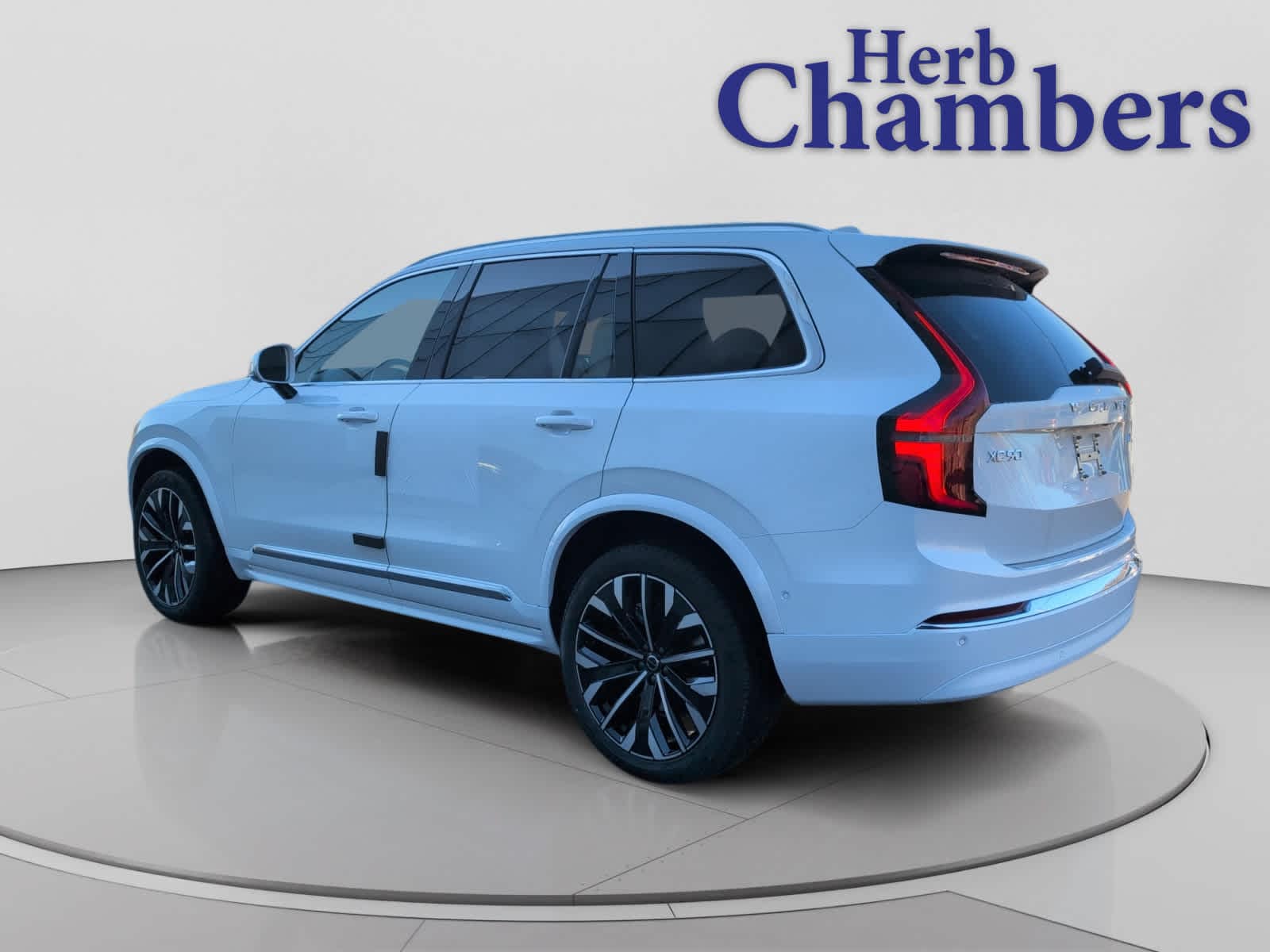 used 2026 Volvo XC90 car, priced at $71,825