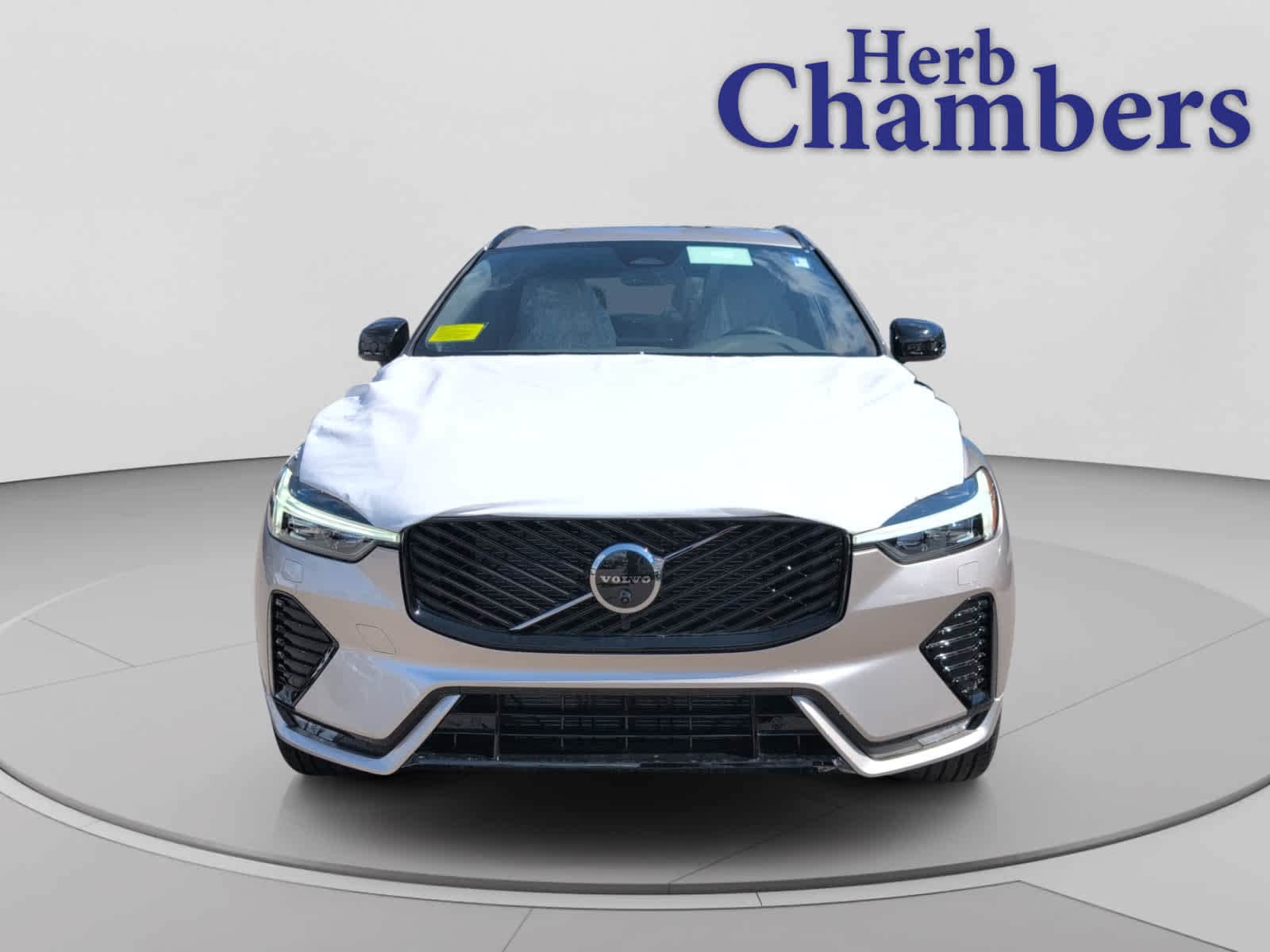 new 2026 Volvo XC60 car, priced at $57,720