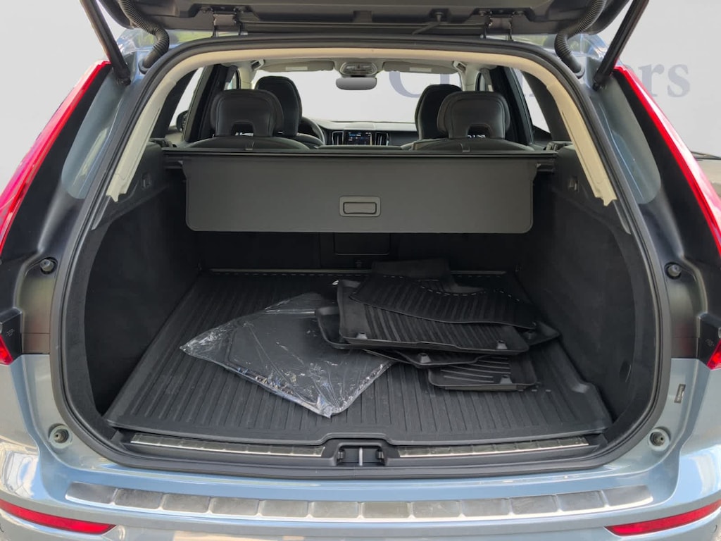 Used 2024 Volvo XC60 B5 Plus Dark SUV