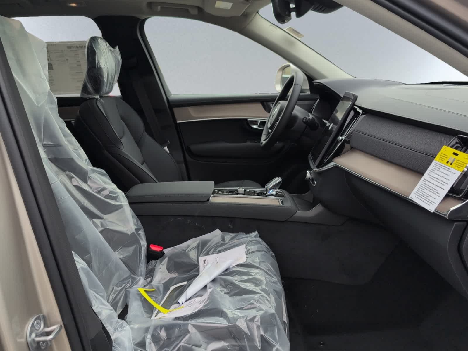 used 2026 Volvo XC90 car, priced at $71,780