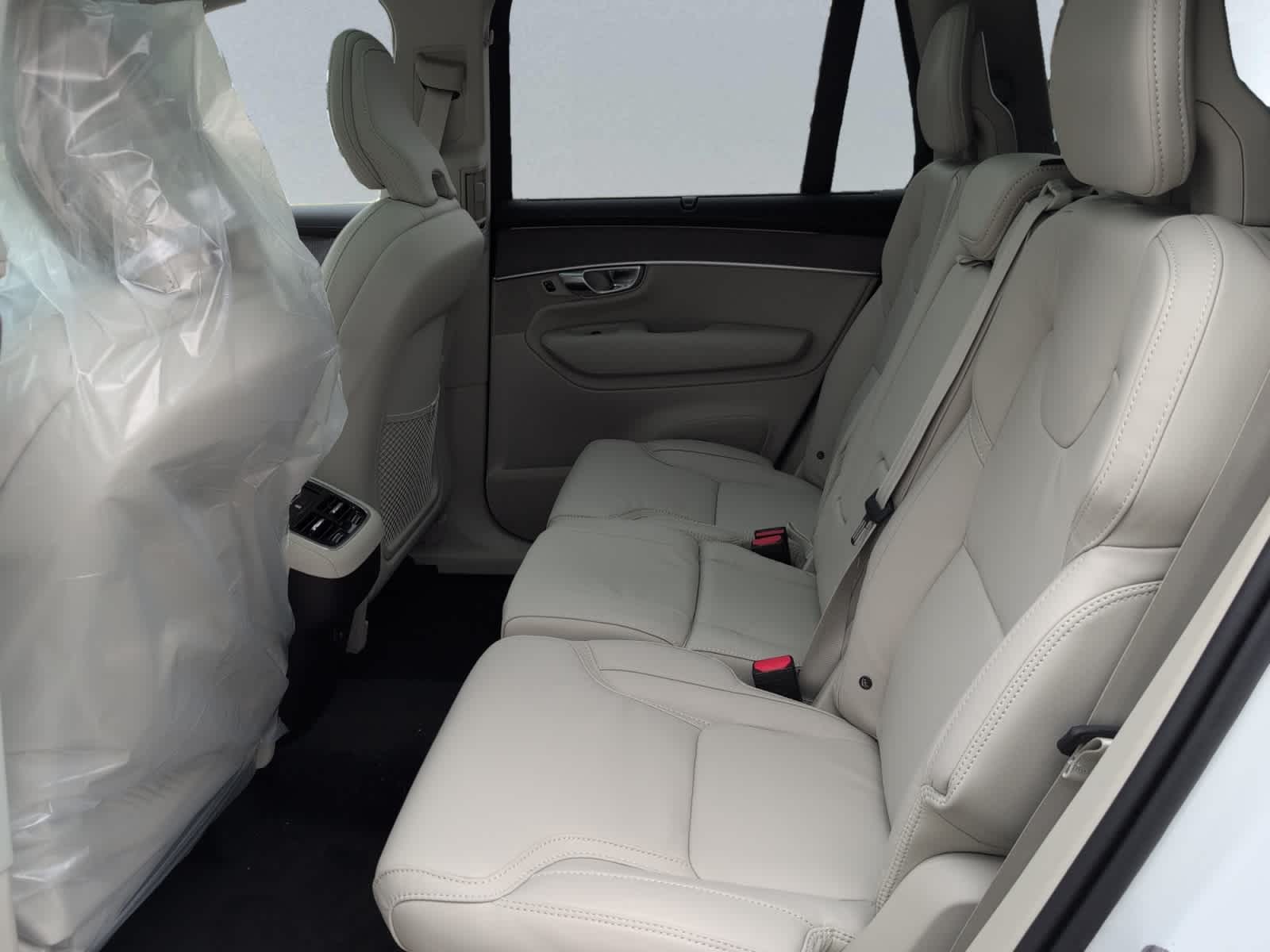 new 2026 Volvo XC90 car, priced at $75,155