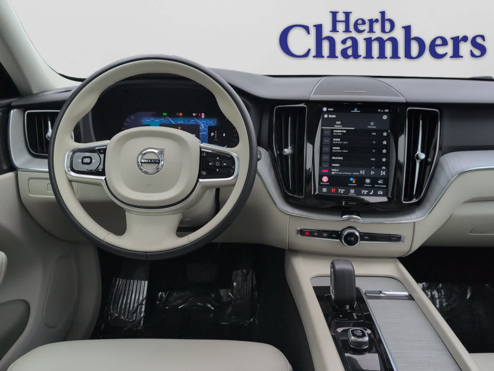used 2024 Volvo XC60 car, priced at $36,998