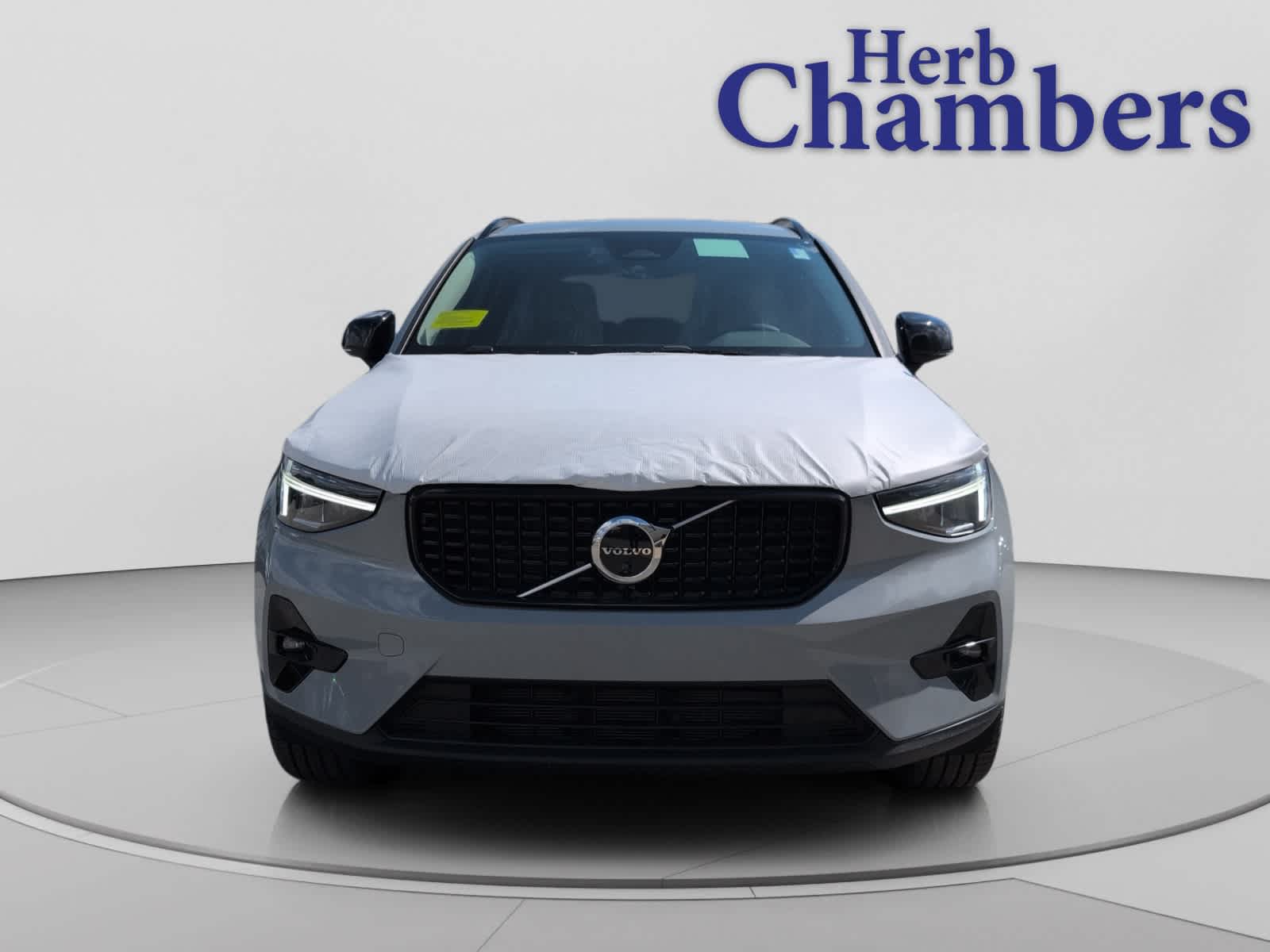 new 2026 Volvo XC40 car, priced at $50,045
