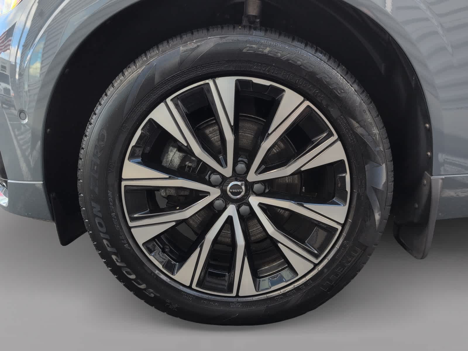 used 2023 Volvo XC60 car, priced at $34,998