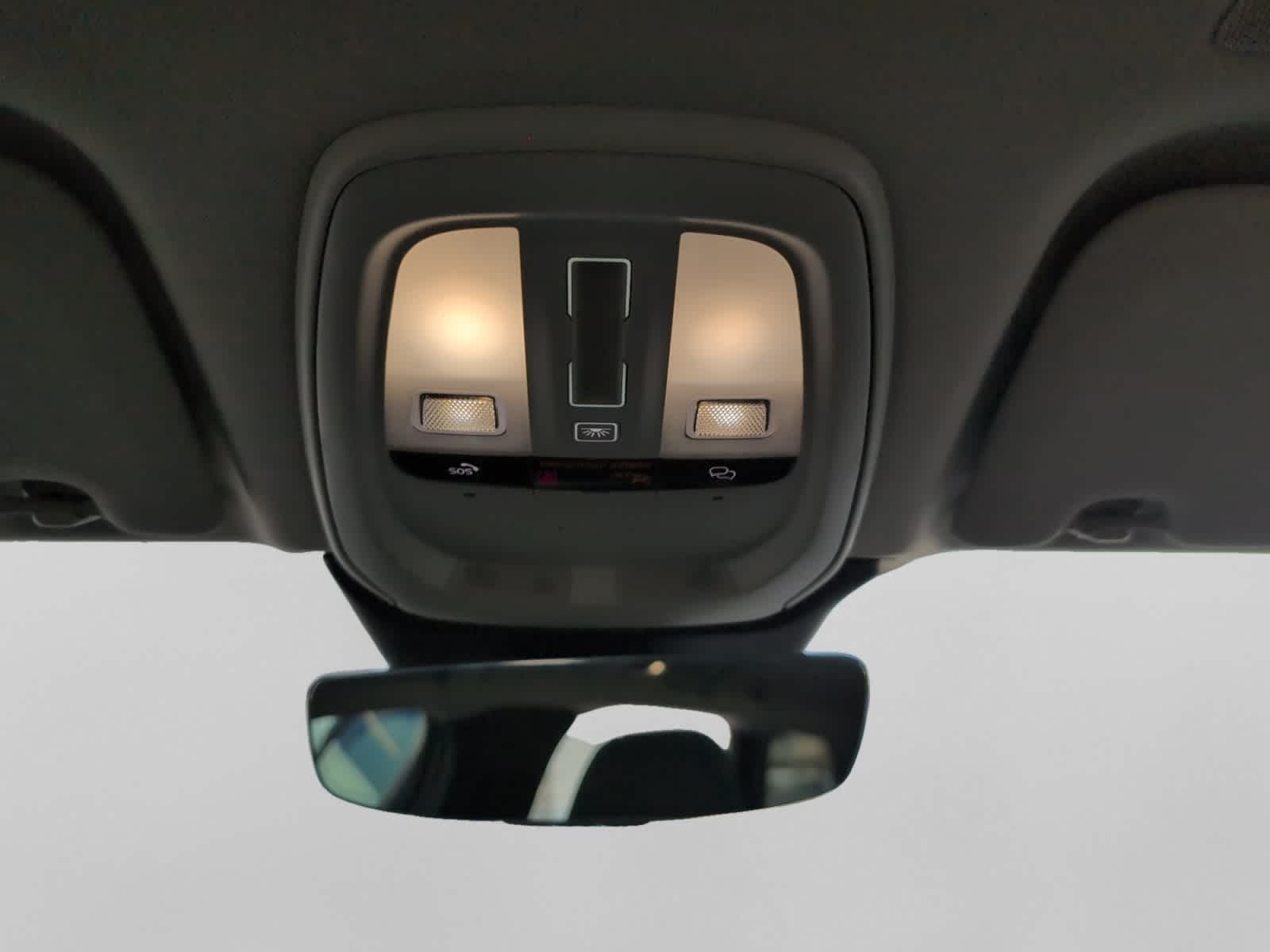 used 2023 Volvo XC60 car, priced at $31,998