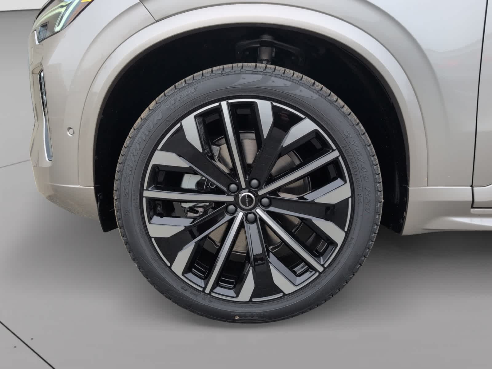 used 2026 Volvo XC90 car, priced at $71,780