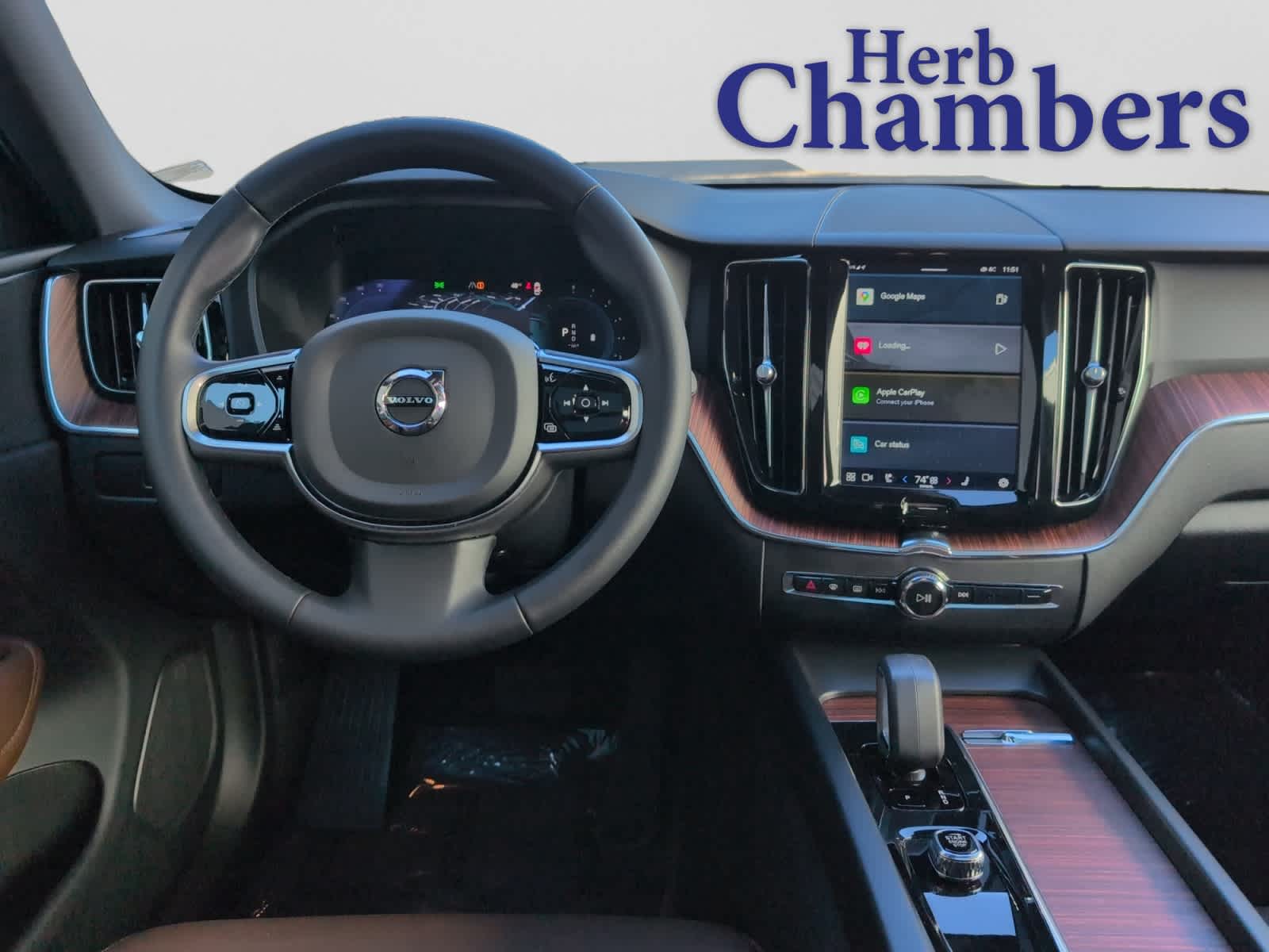 used 2023 Volvo XC60 car, priced at $34,498