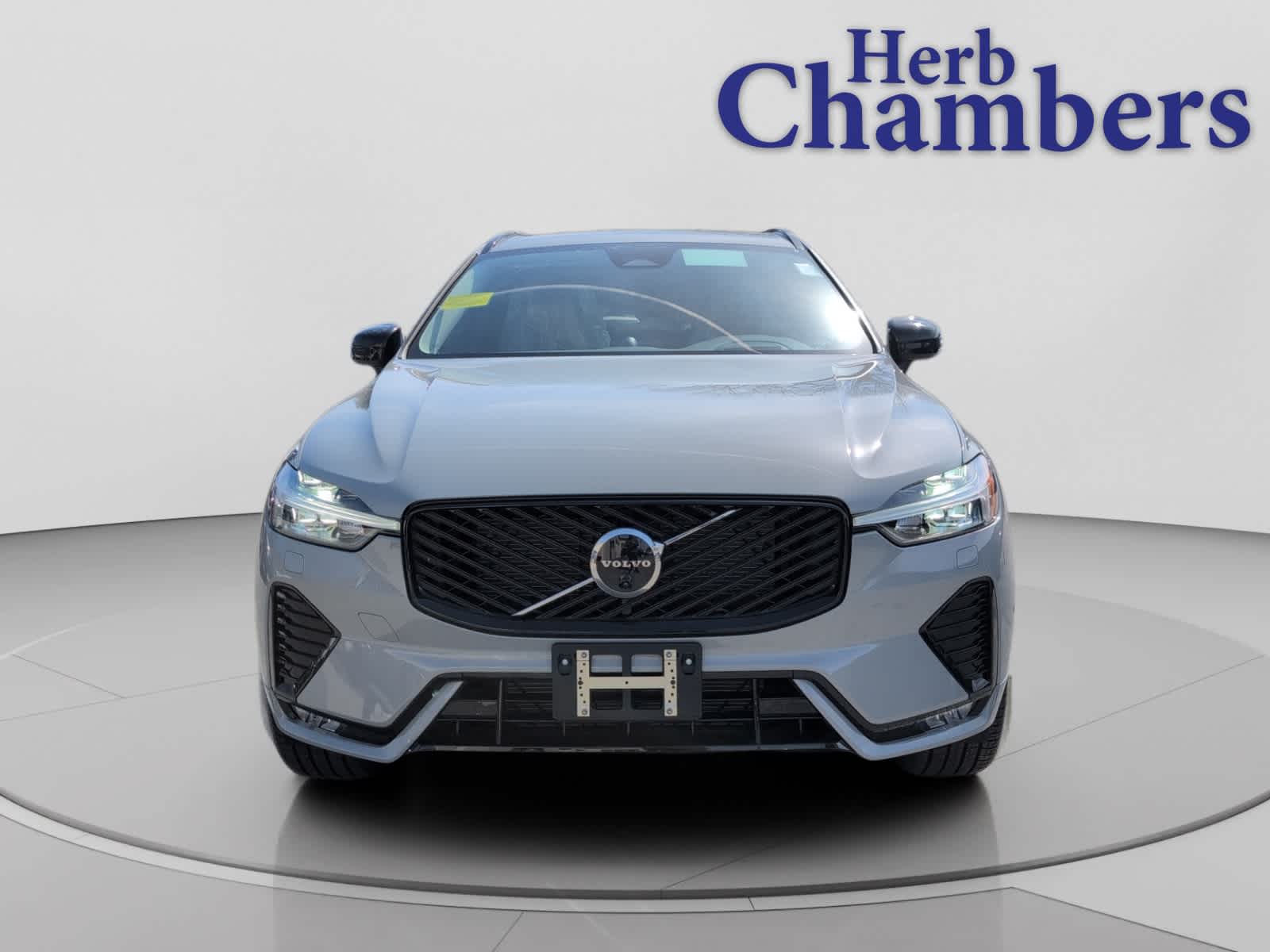 new 2026 Volvo XC60 car, priced at $70,885