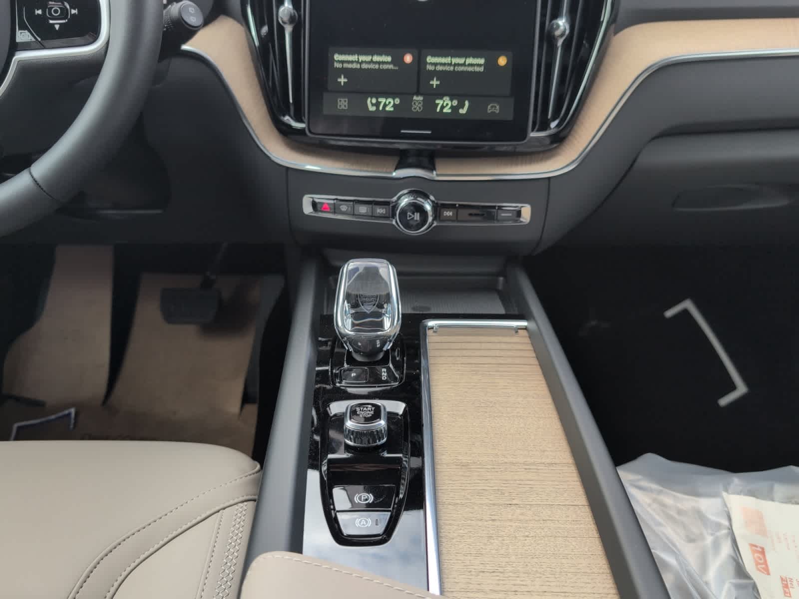 new 2026 Volvo XC60 car, priced at $58,935