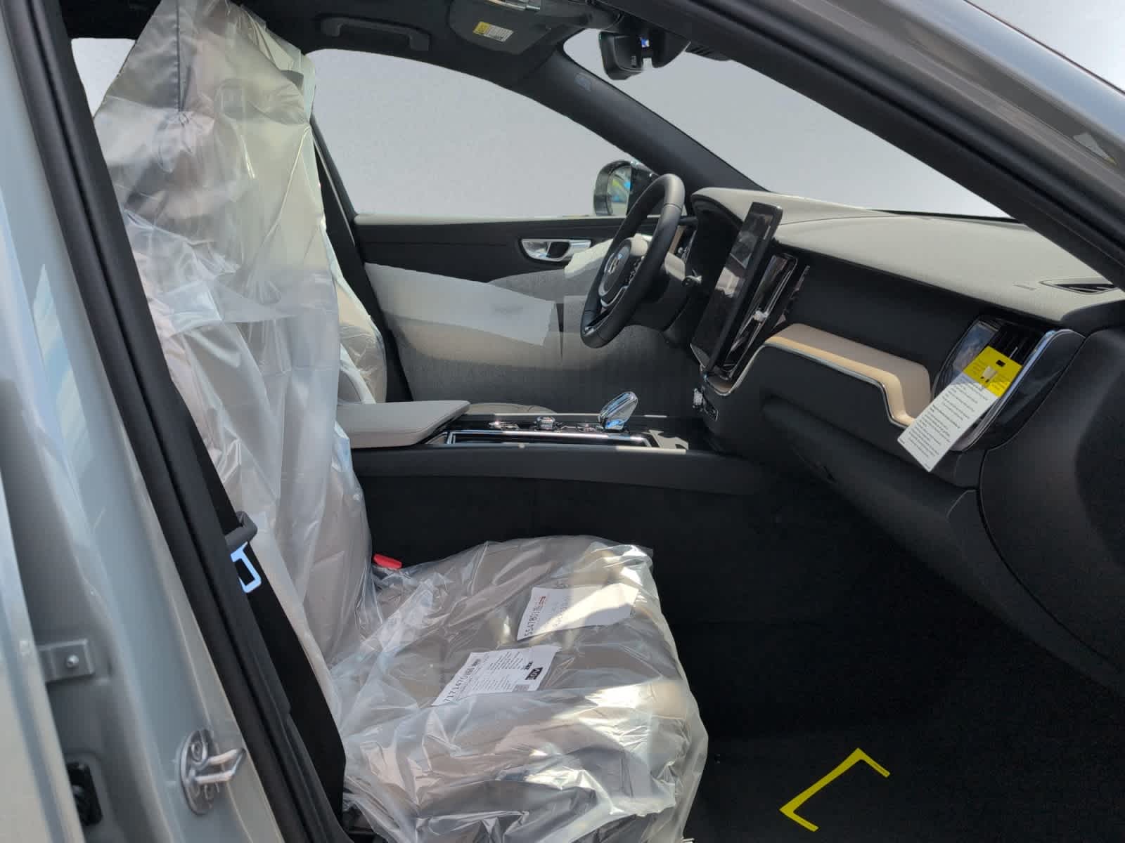 new 2026 Volvo XC60 car, priced at $57,720