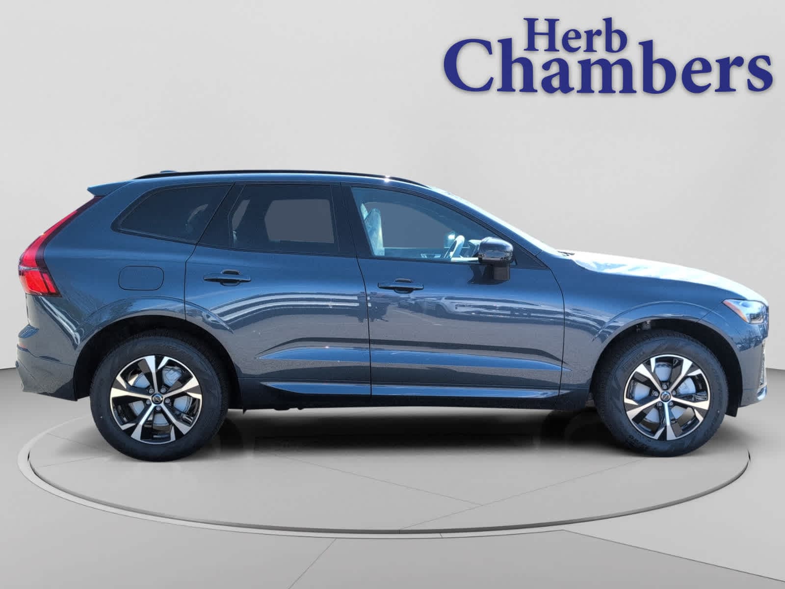 new 2026 Volvo XC60 car, priced at $52,670