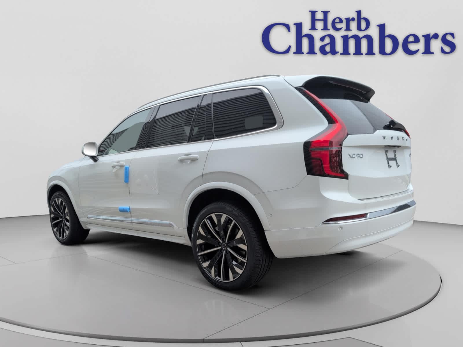 used 2026 Volvo XC90 car, priced at $68,450