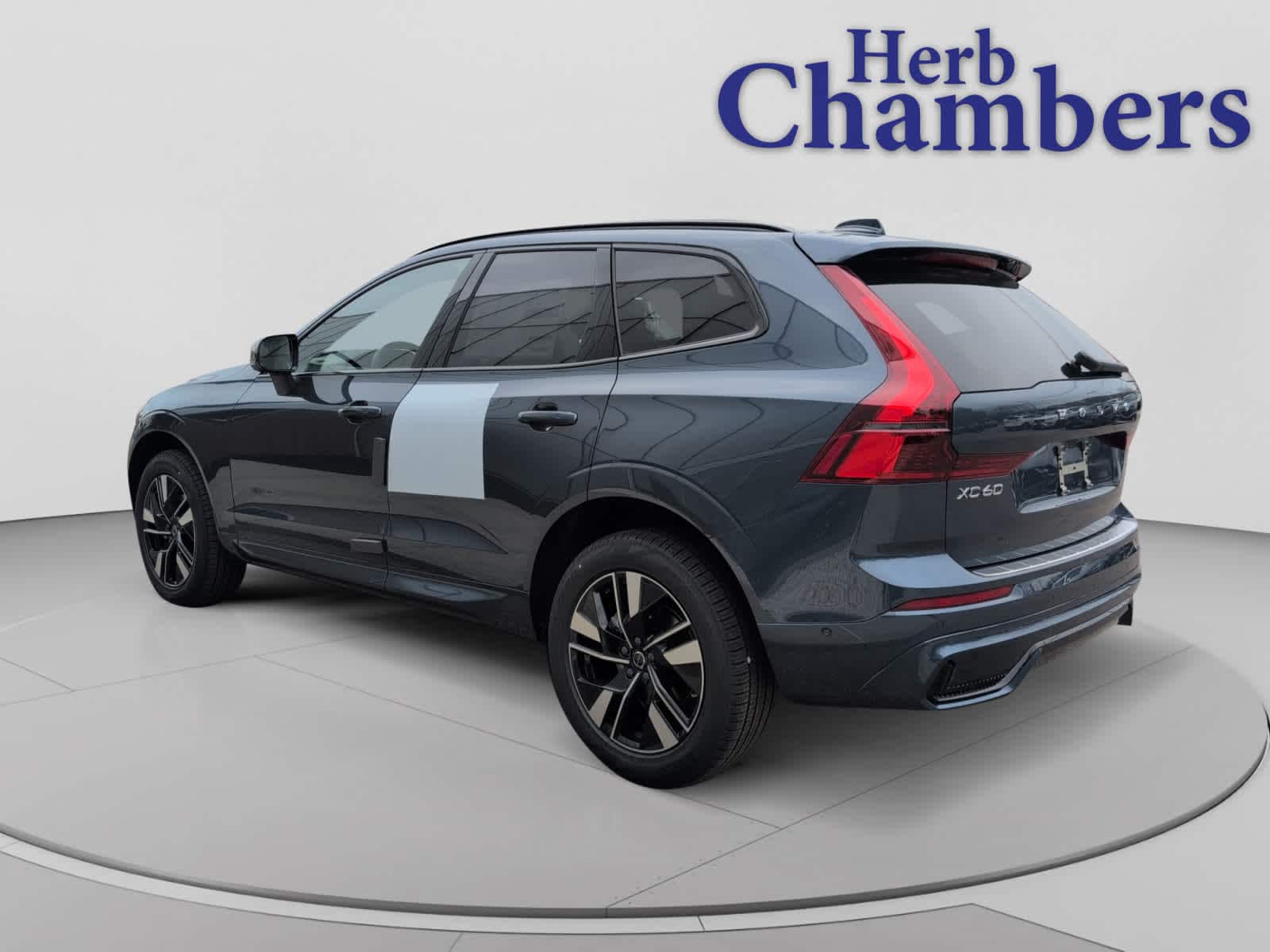 new 2026 Volvo XC60 car, priced at $58,490