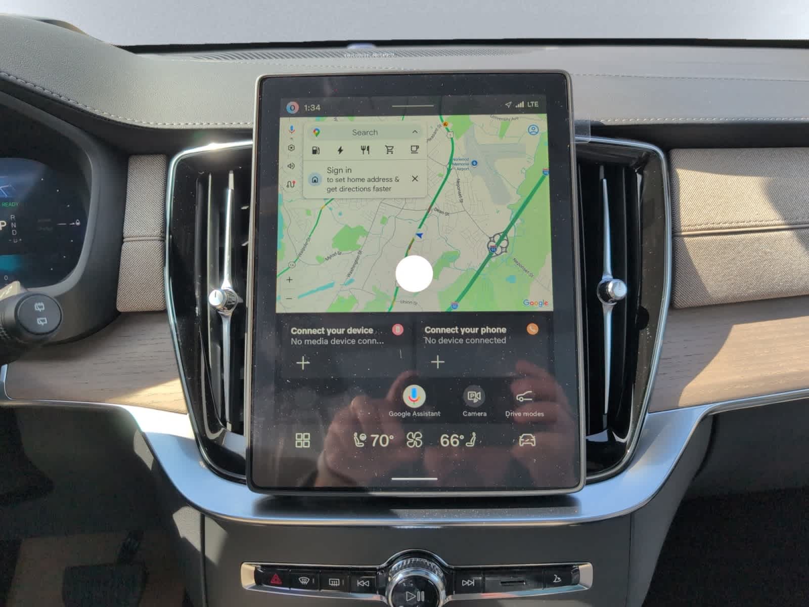 new 2026 Volvo XC90 plug-in hybrid car, priced at $86,630
