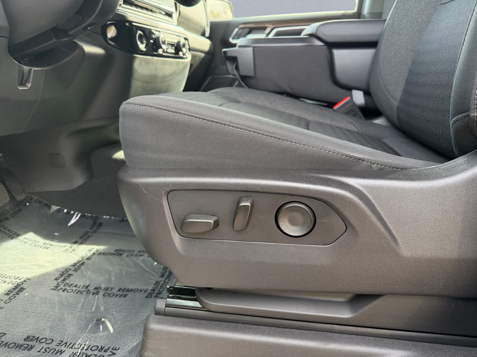 used 2024 Chevrolet Silverado 1500 car, priced at $45,998