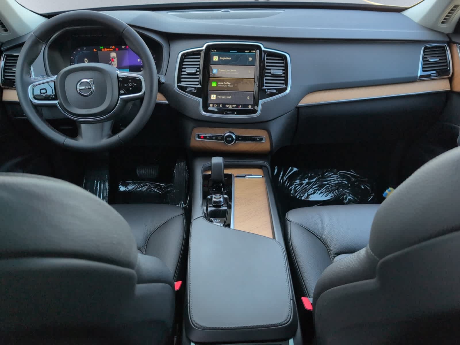 used 2024 Volvo XC90 car, priced at $45,998