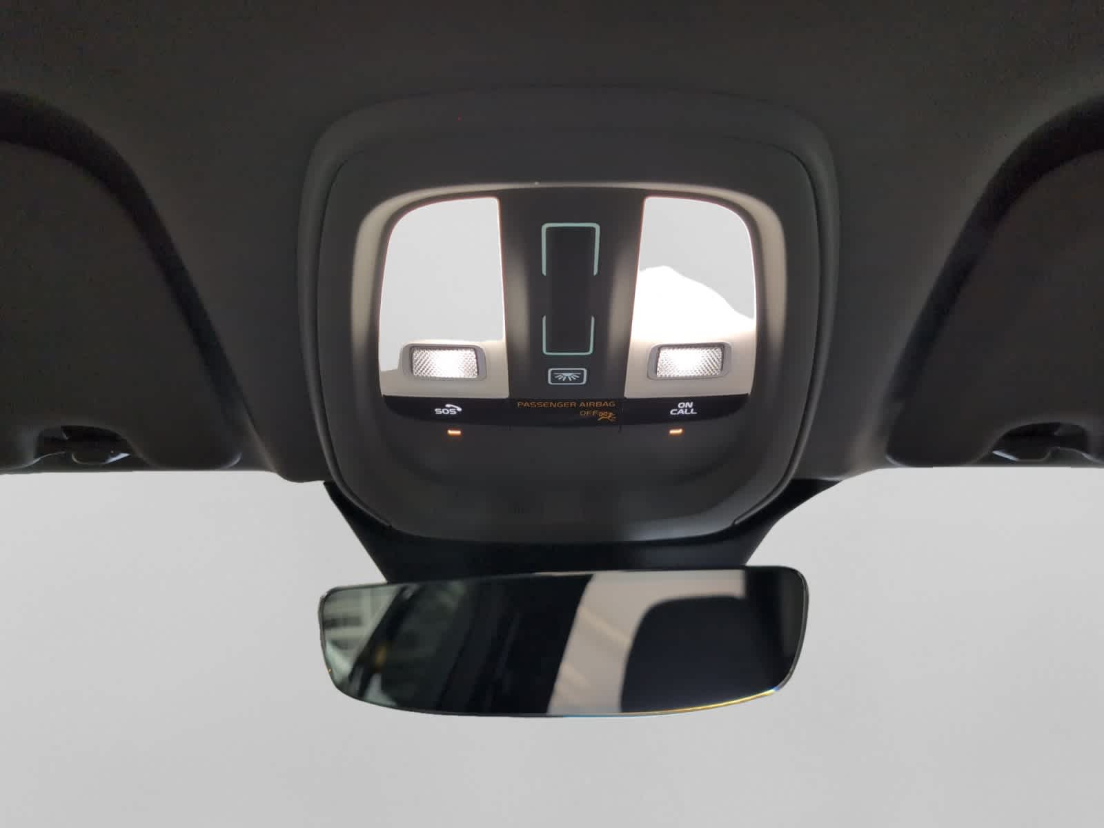 used 2022 Volvo XC60 car, priced at $31,998