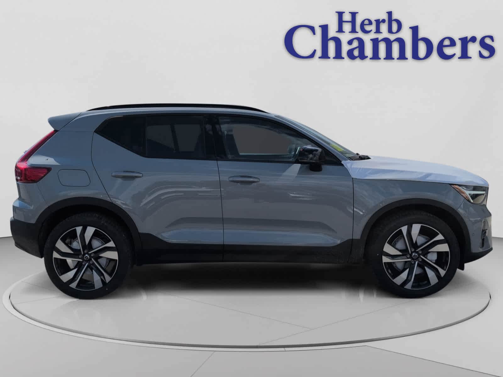 new 2026 Volvo XC40 car, priced at $50,045