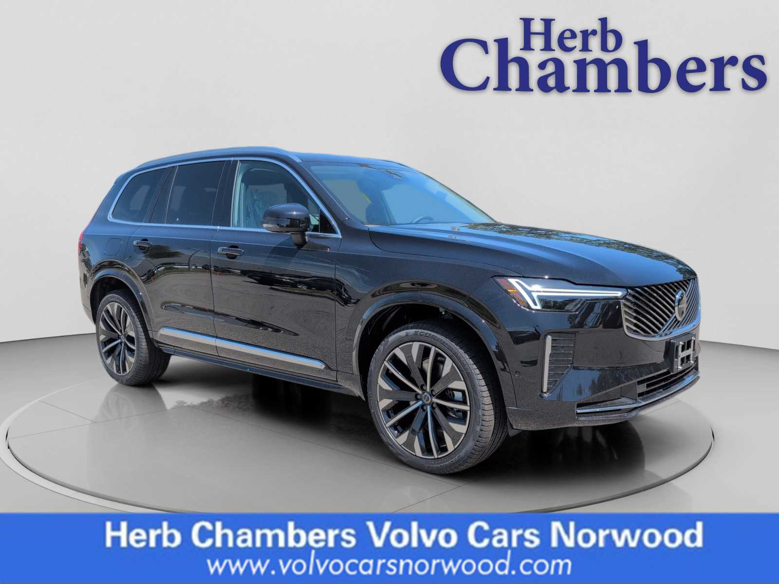 2026 Volvo XC90 Plus's photo