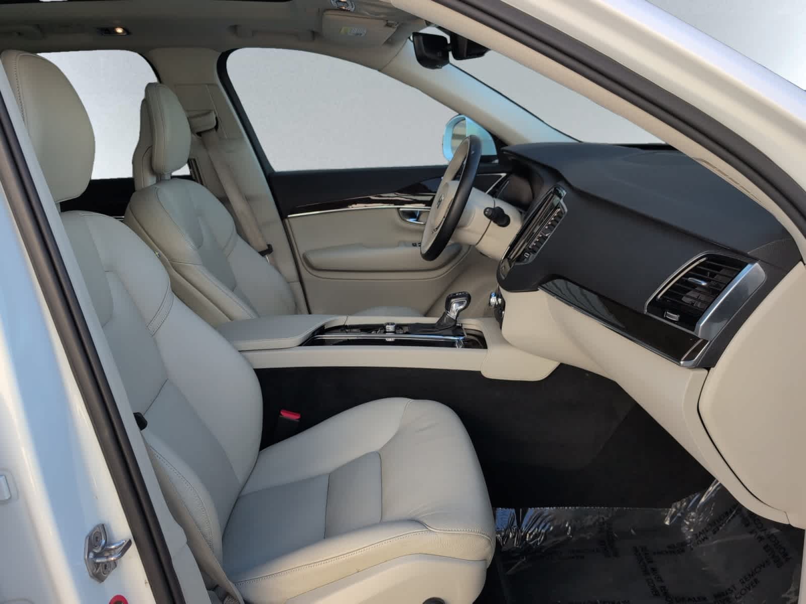 used 2017 Volvo XC90 car, priced at $16,498