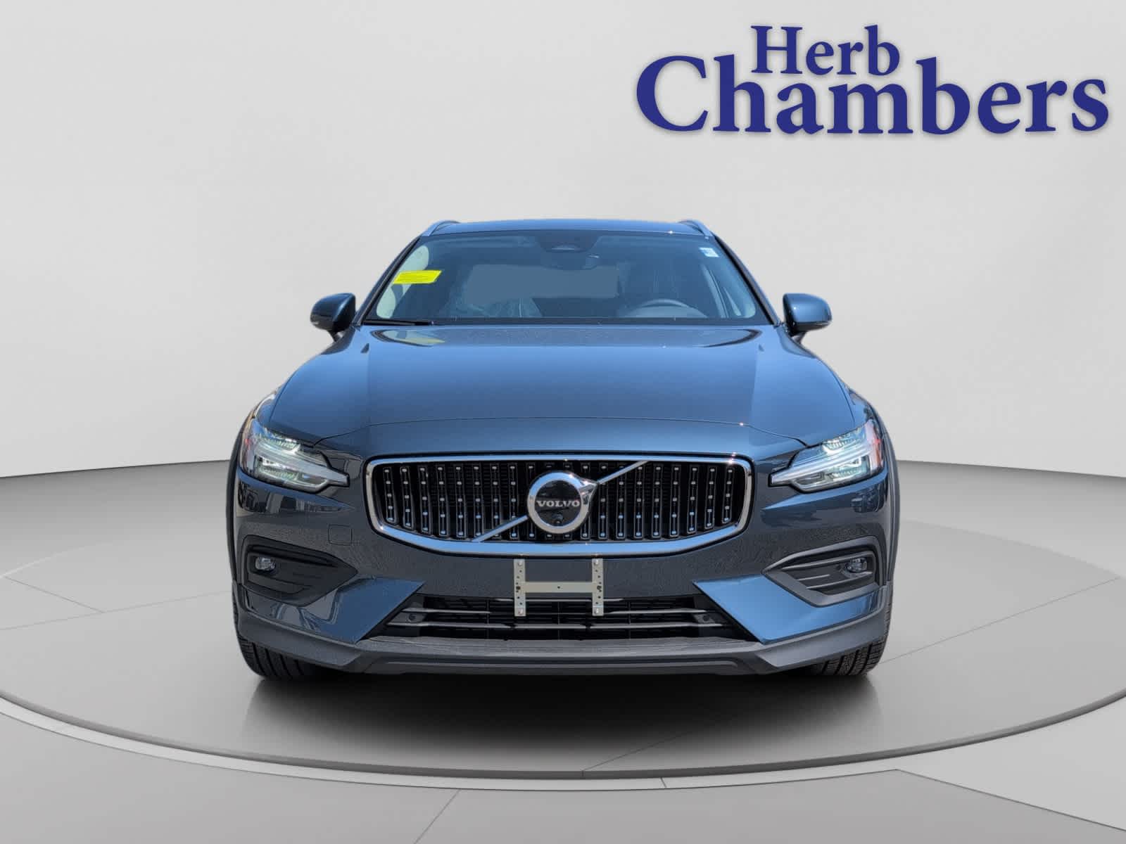 new 2026 Volvo V60 Cross Country car, priced at $57,545