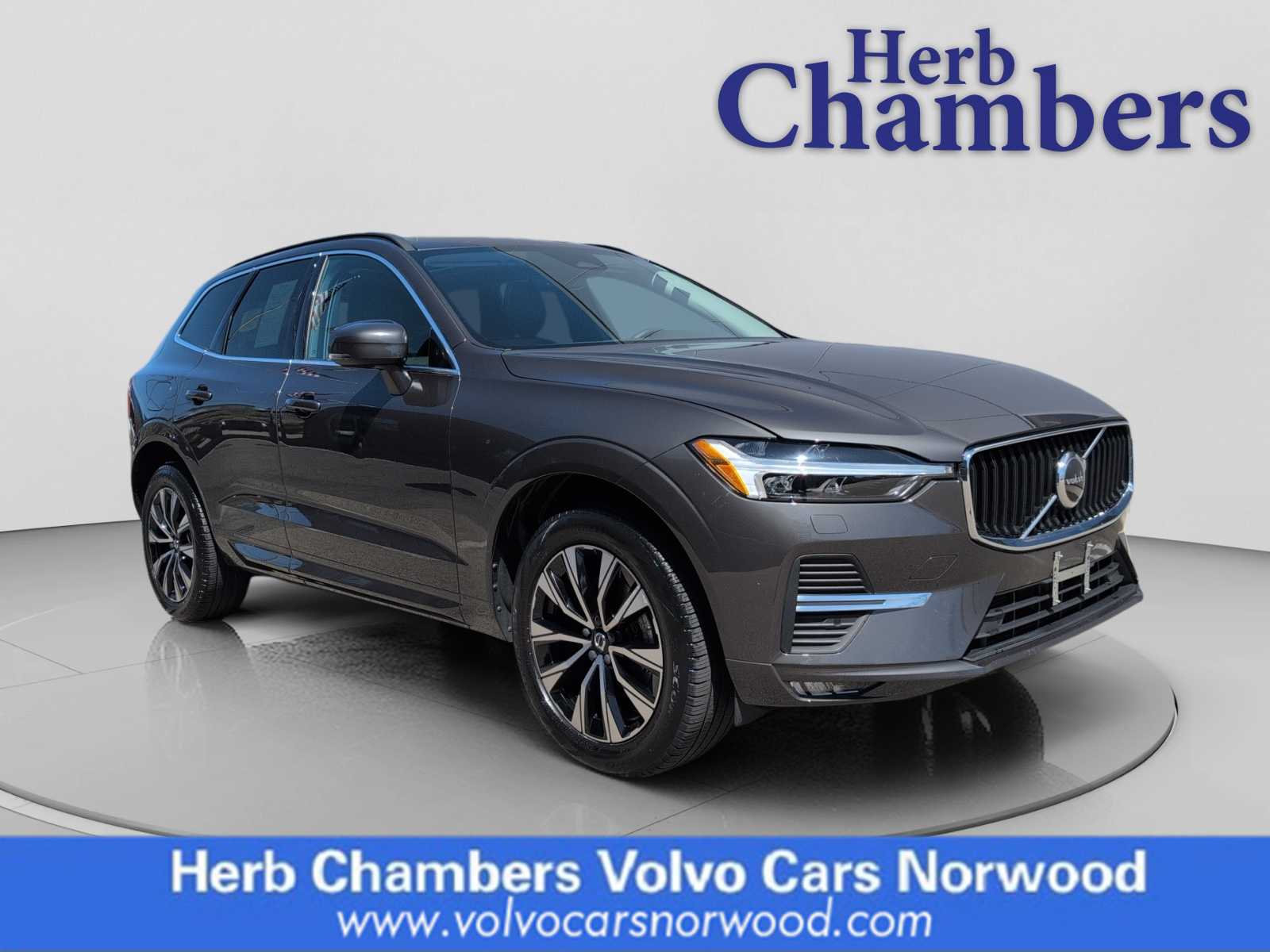 used 2023 Volvo XC60 car, priced at $32,998