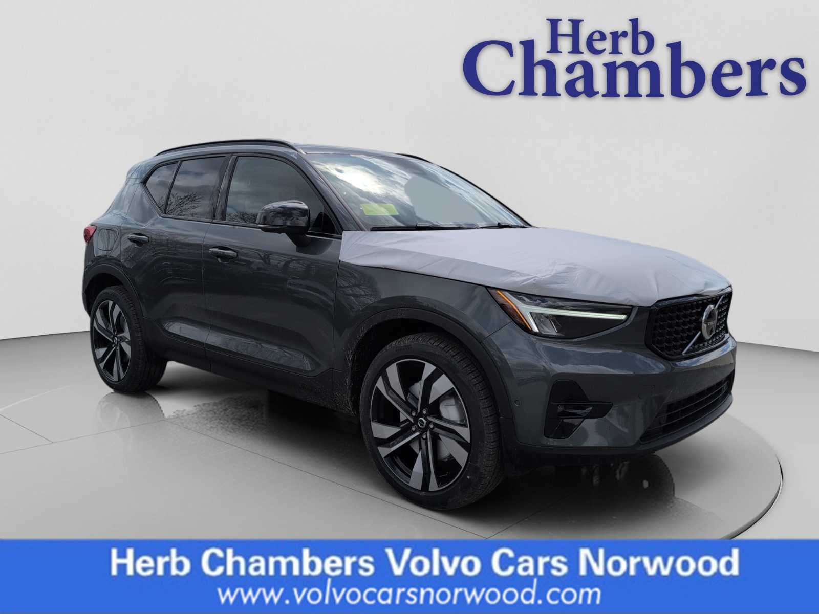 new 2026 Volvo XC40 car, priced at $50,045