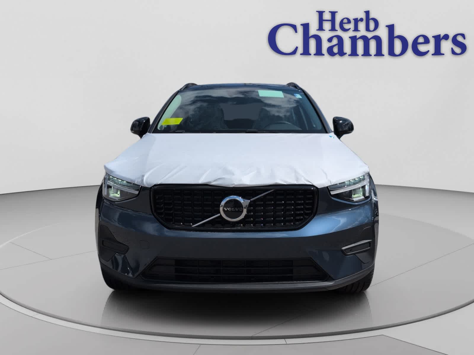 new 2026 Volvo XC40 car, priced at $47,085
