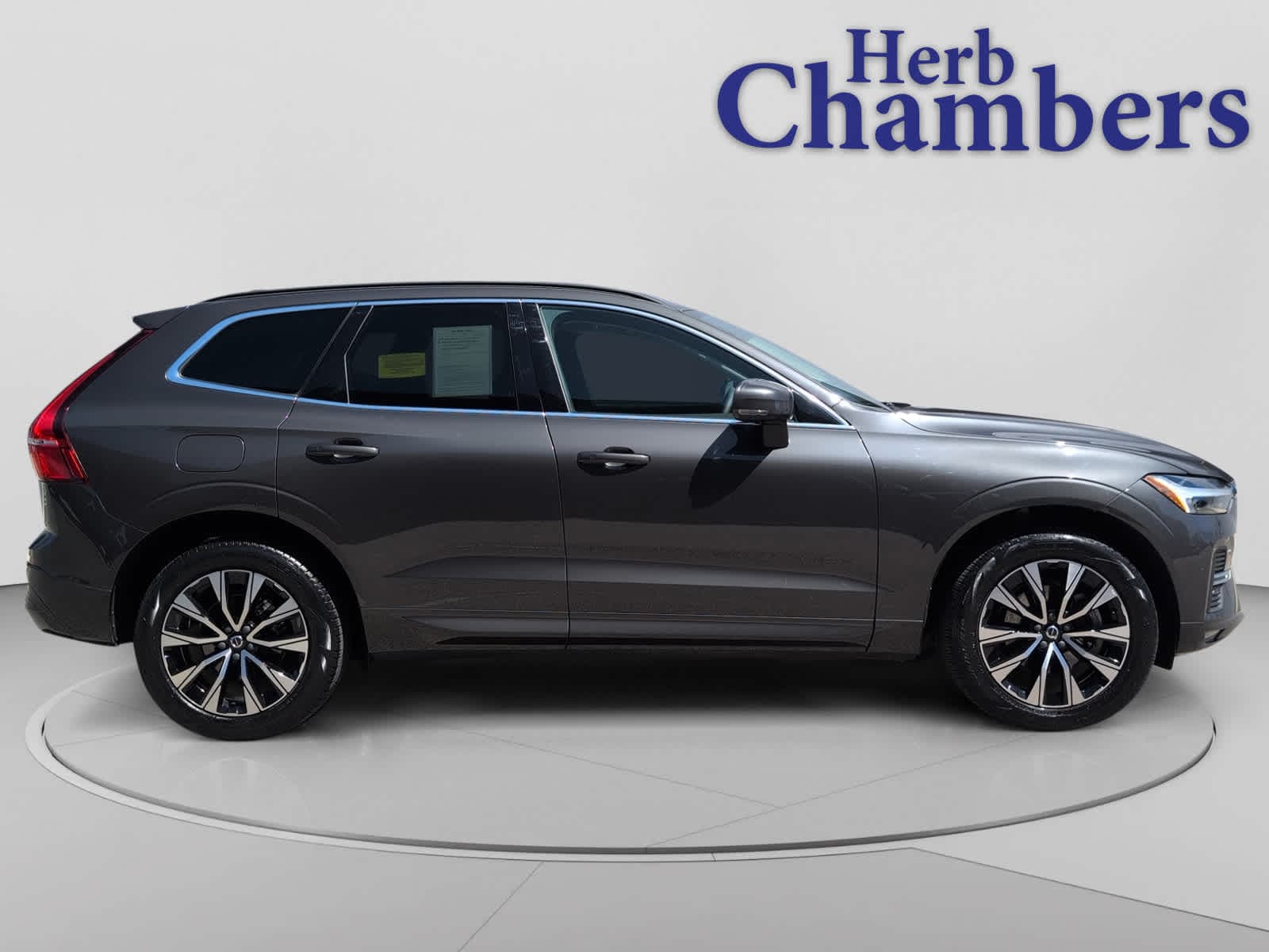 used 2023 Volvo XC60 car, priced at $32,998