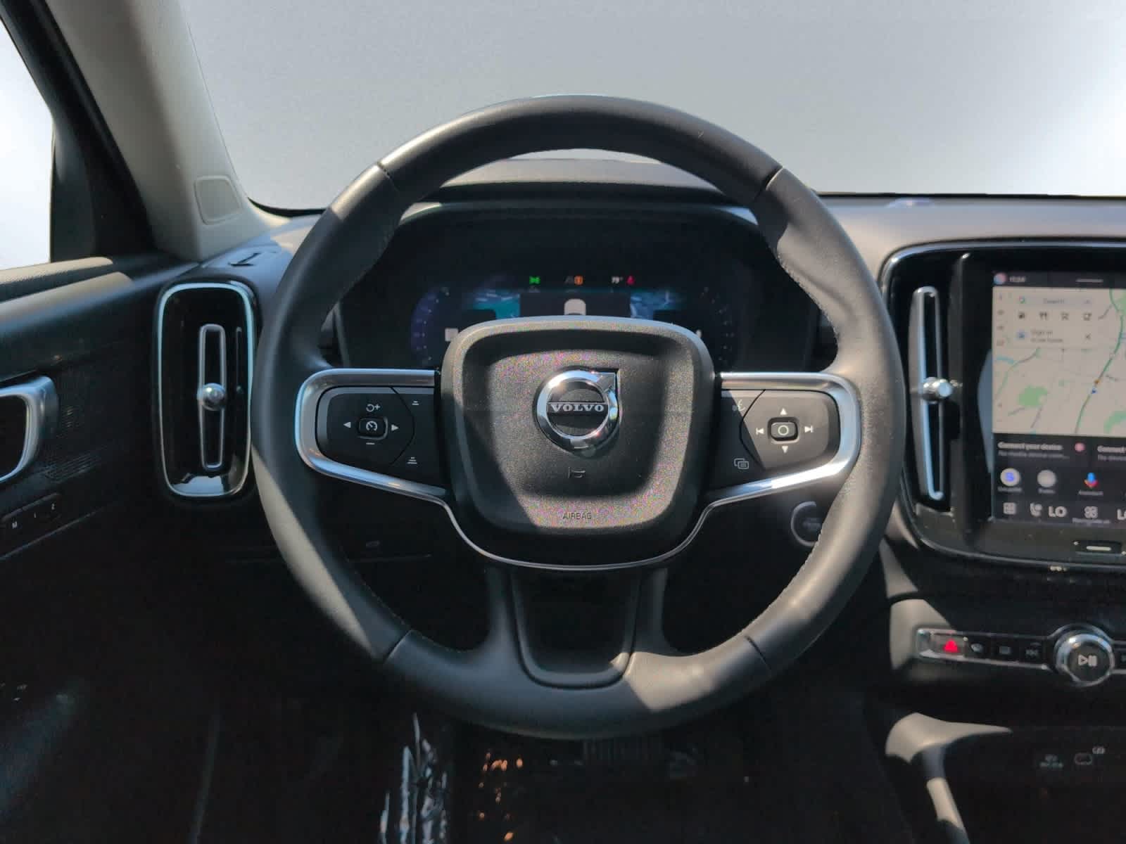 used 2023 Volvo XC40 car, priced at $30,998