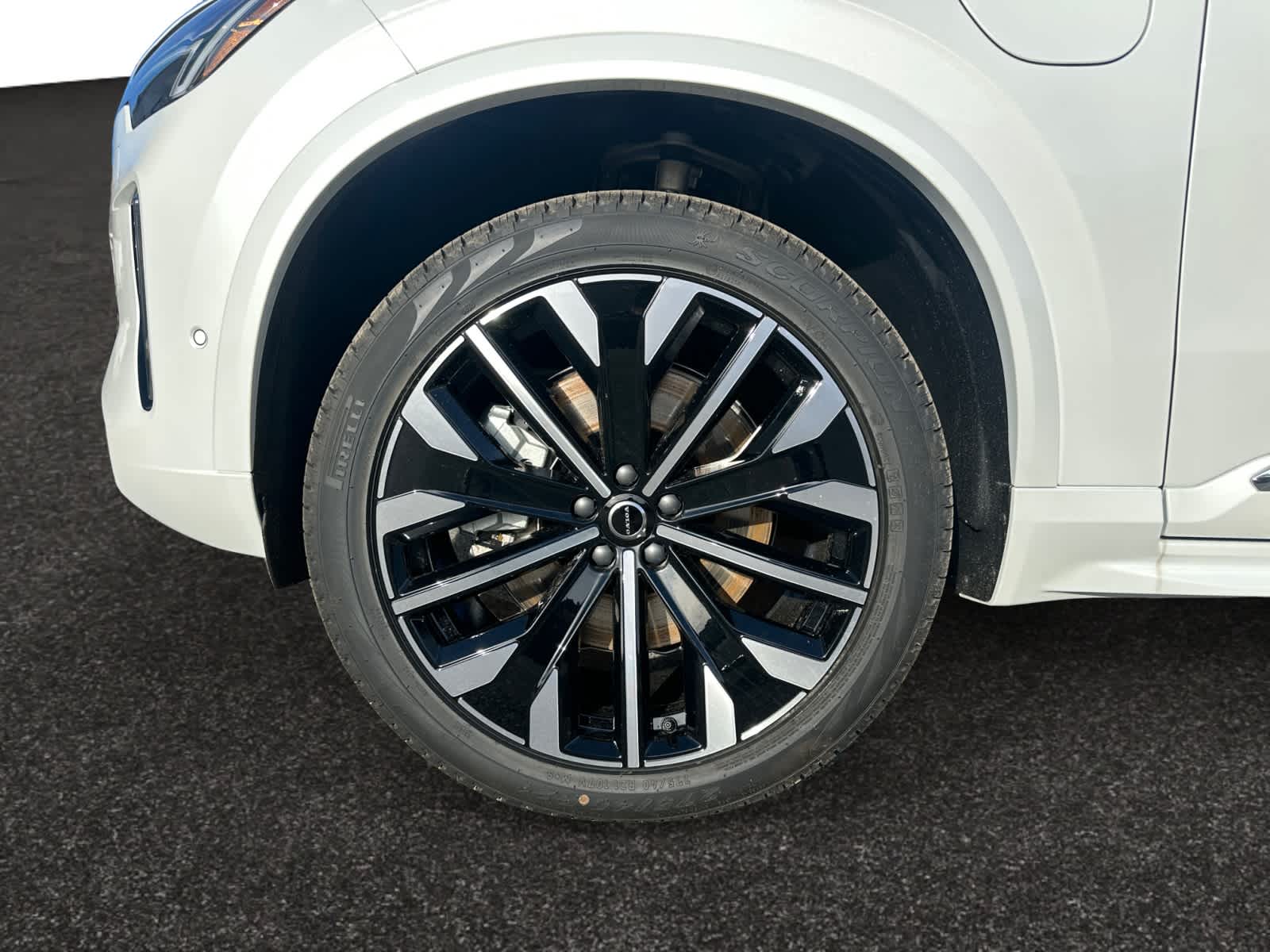 used 2025 Volvo XC90 plug-in hybrid car, priced at $78,395
