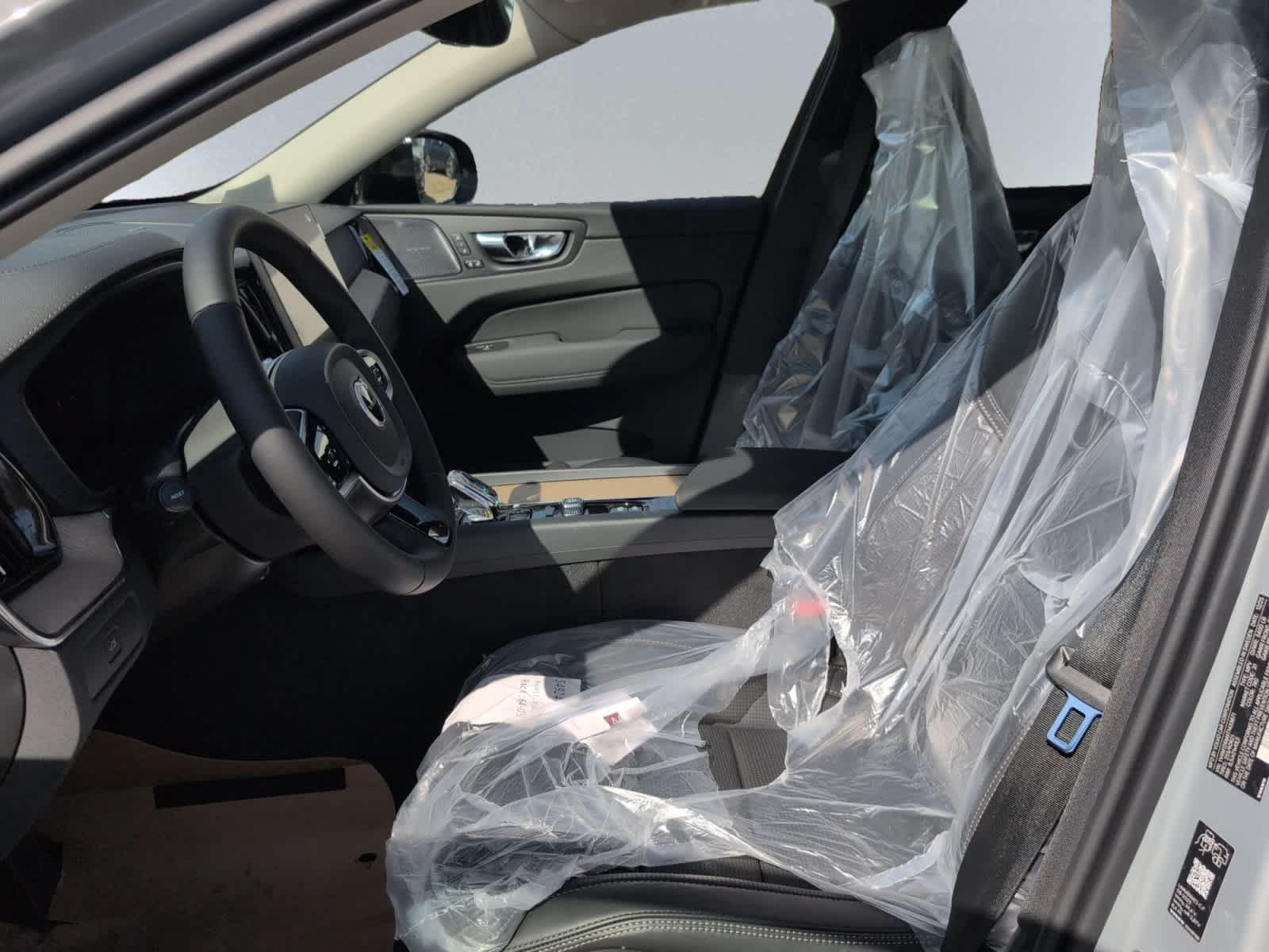 new 2026 Volvo XC60 car, priced at $64,470