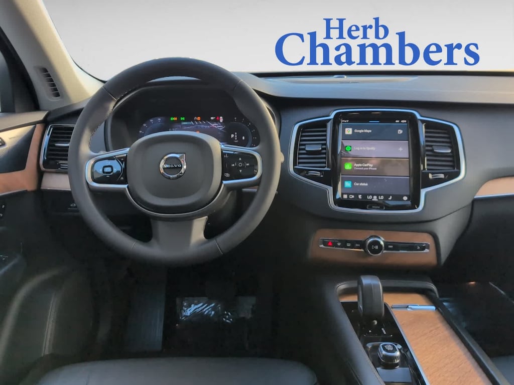 Used 2024 Volvo XC90 B6 Plus Bright 7-Seater SUV