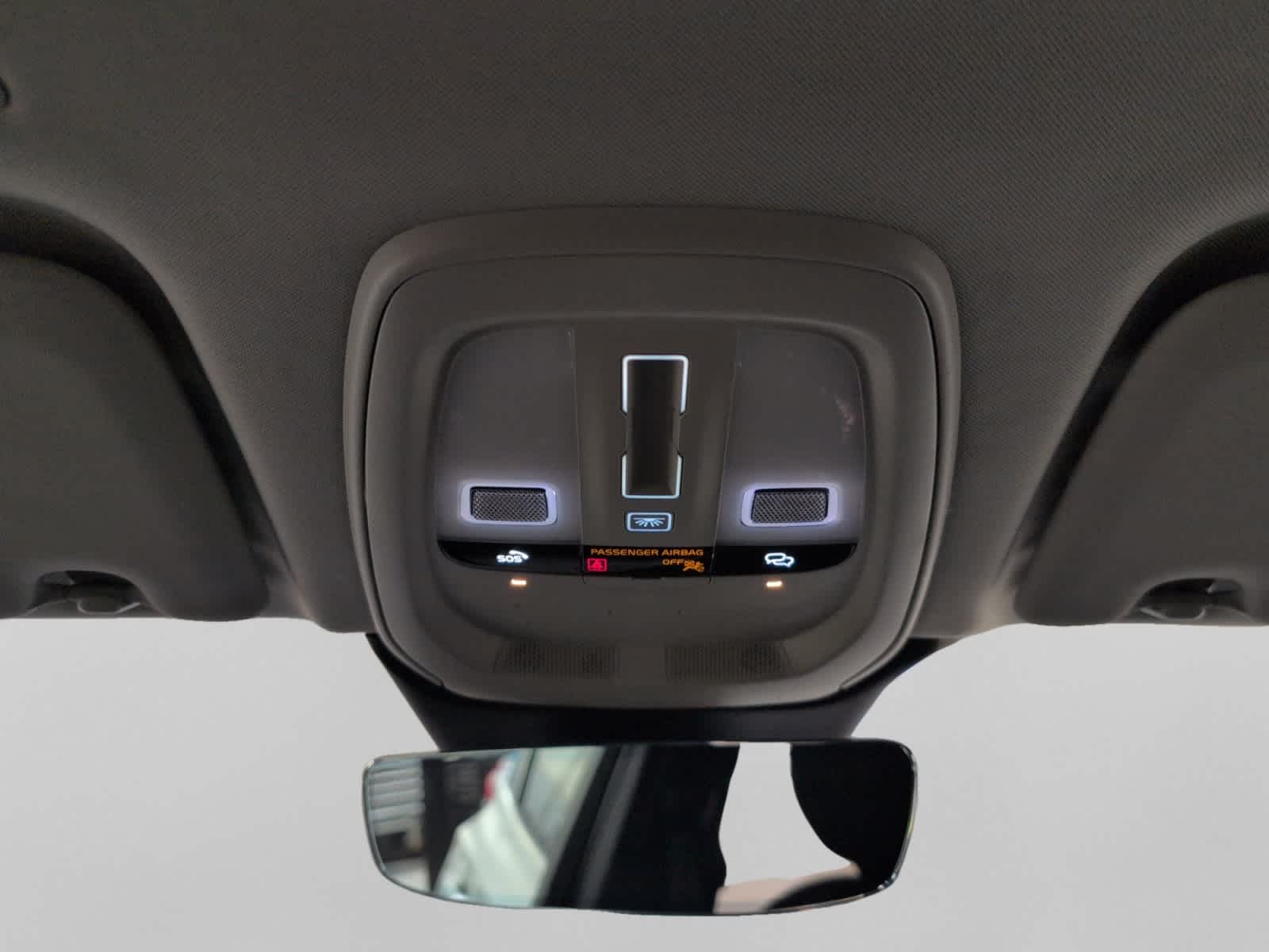 used 2023 Volvo XC60 car, priced at $27,998