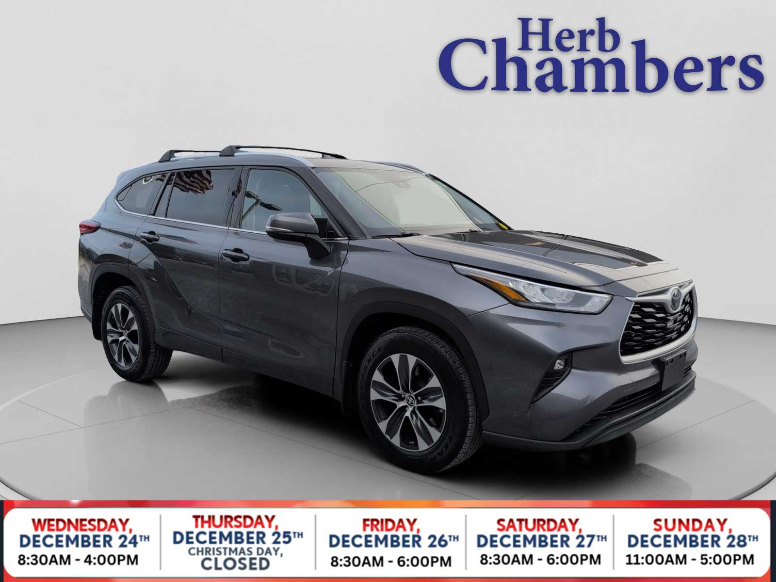 used 2020 Toyota Highlander car, priced at $28,998