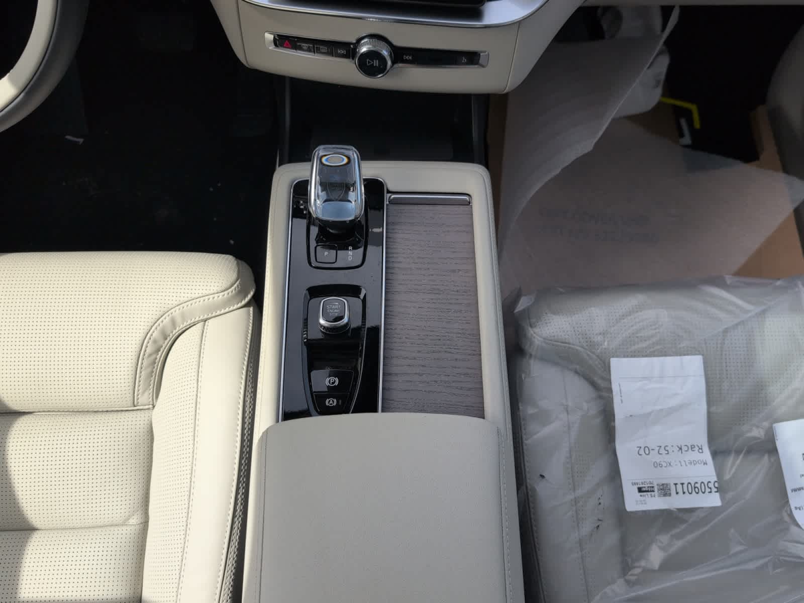 new 2026 Volvo XC90 plug-in hybrid car, priced at $85,320