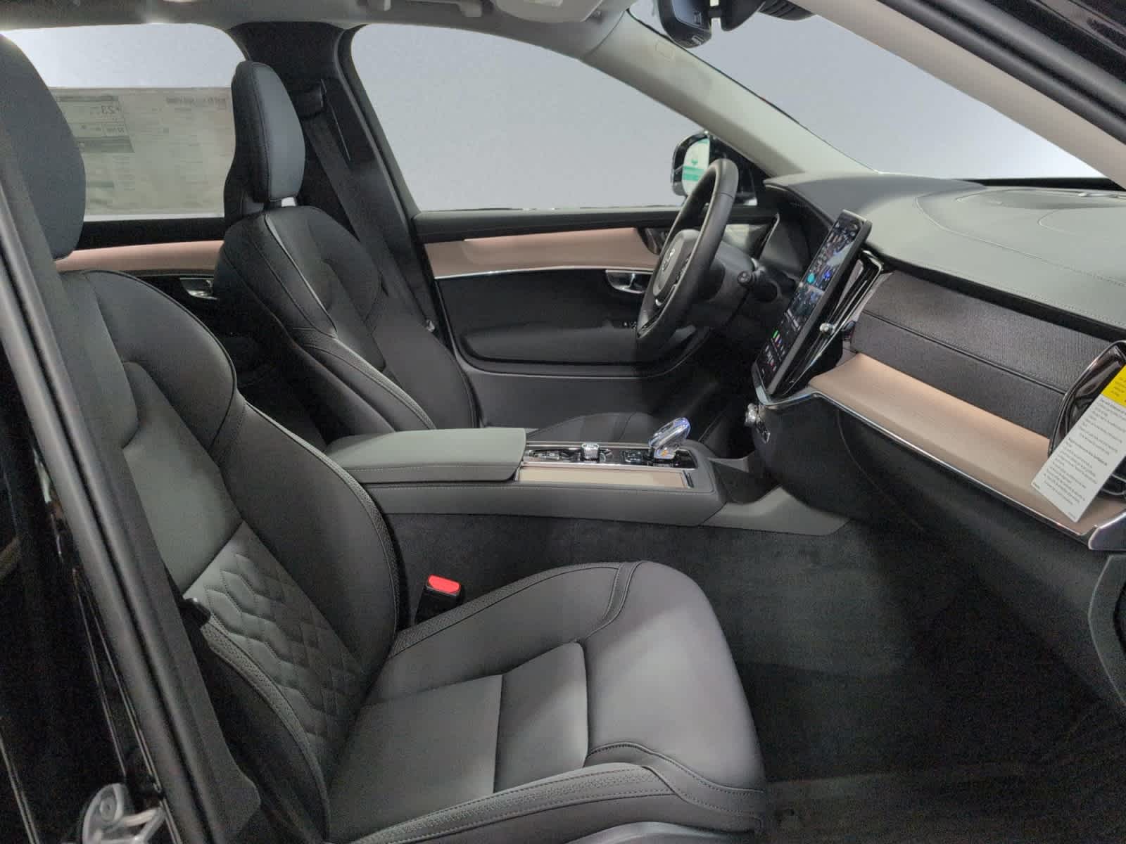 new 2026 Volvo XC90 car, priced at $71,825