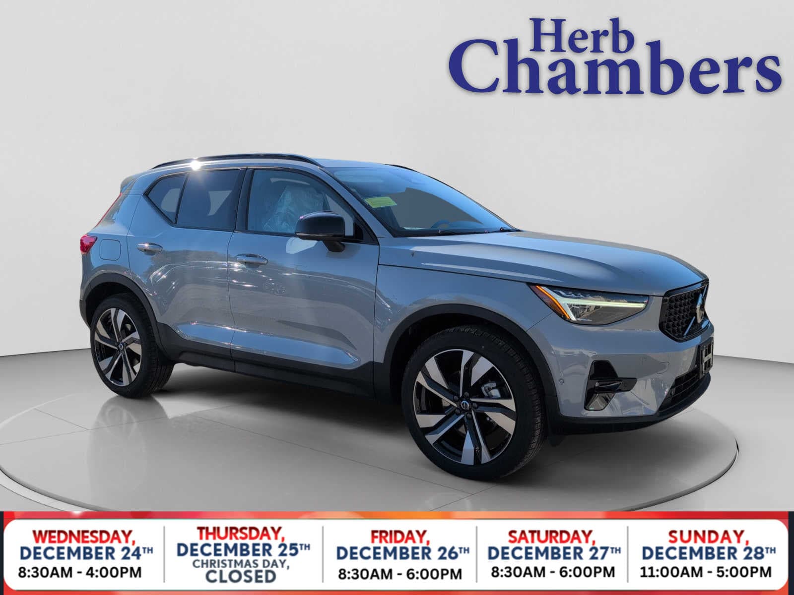 2026 Volvo XC40 B5 Ultra AWD