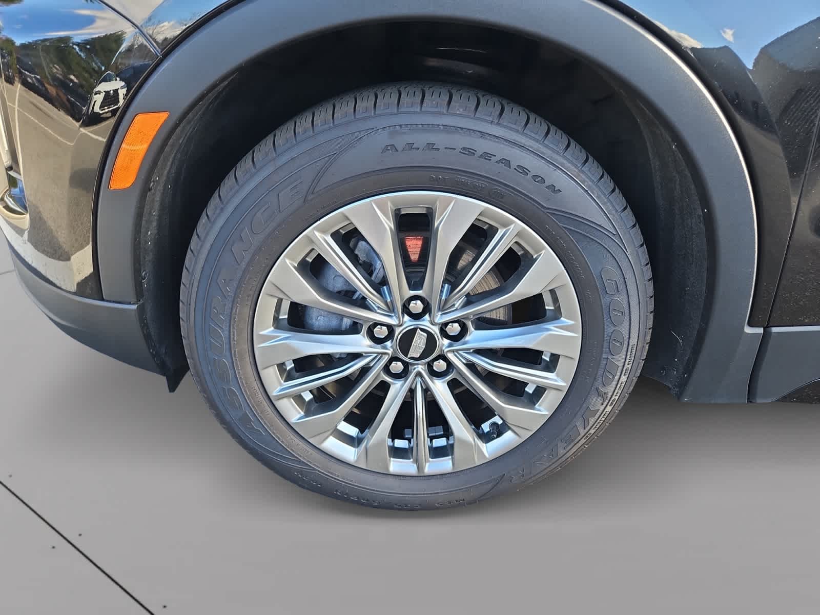 used 2024 Cadillac XT4 car, priced at $26,498