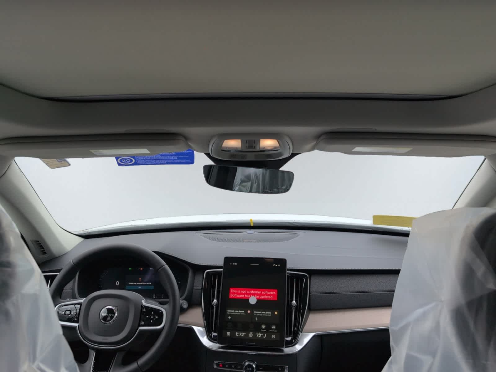 new 2026 Volvo XC90 plug-in hybrid car, priced at $81,955