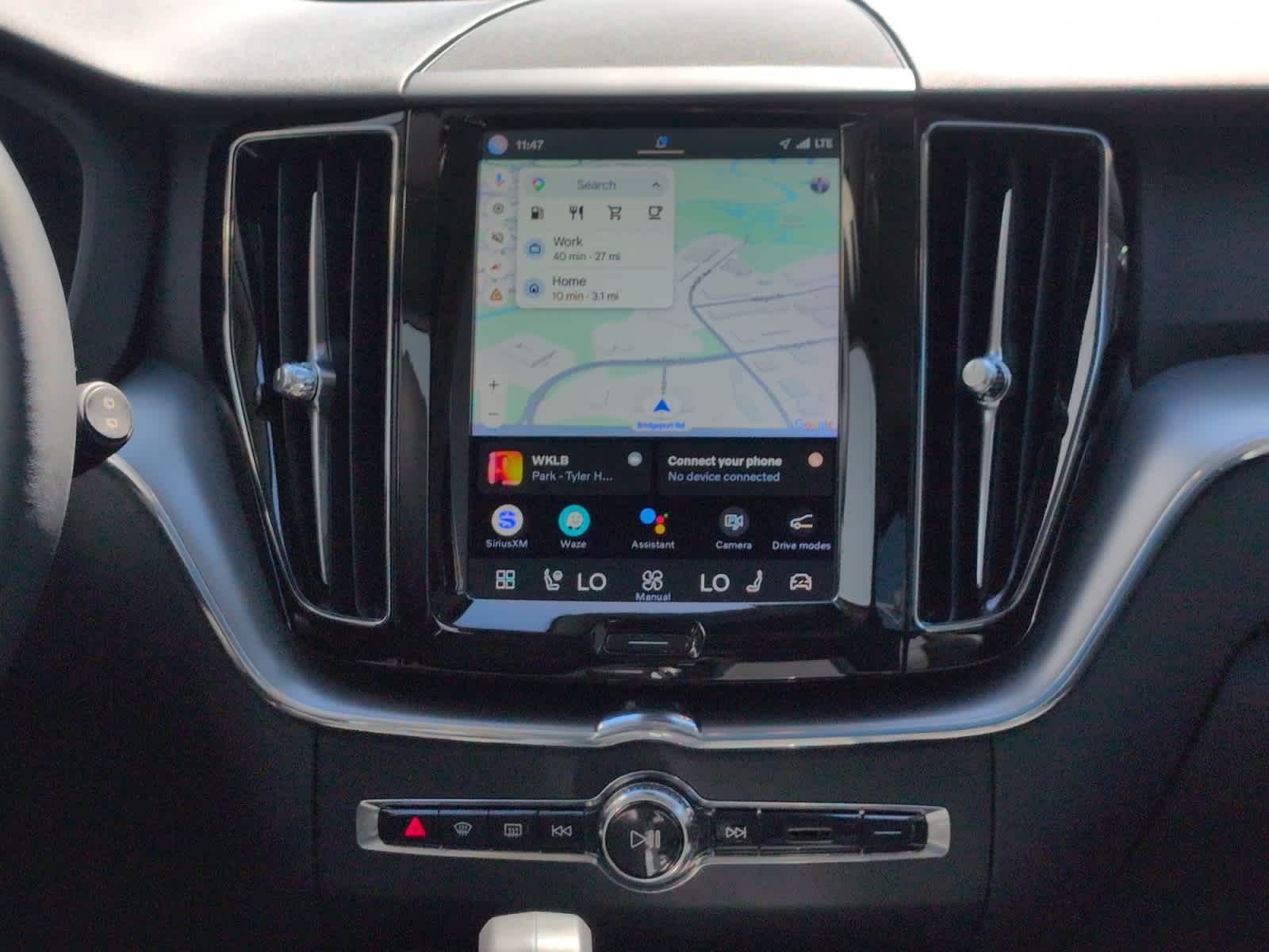 used 2023 Volvo XC60 car, priced at $32,998