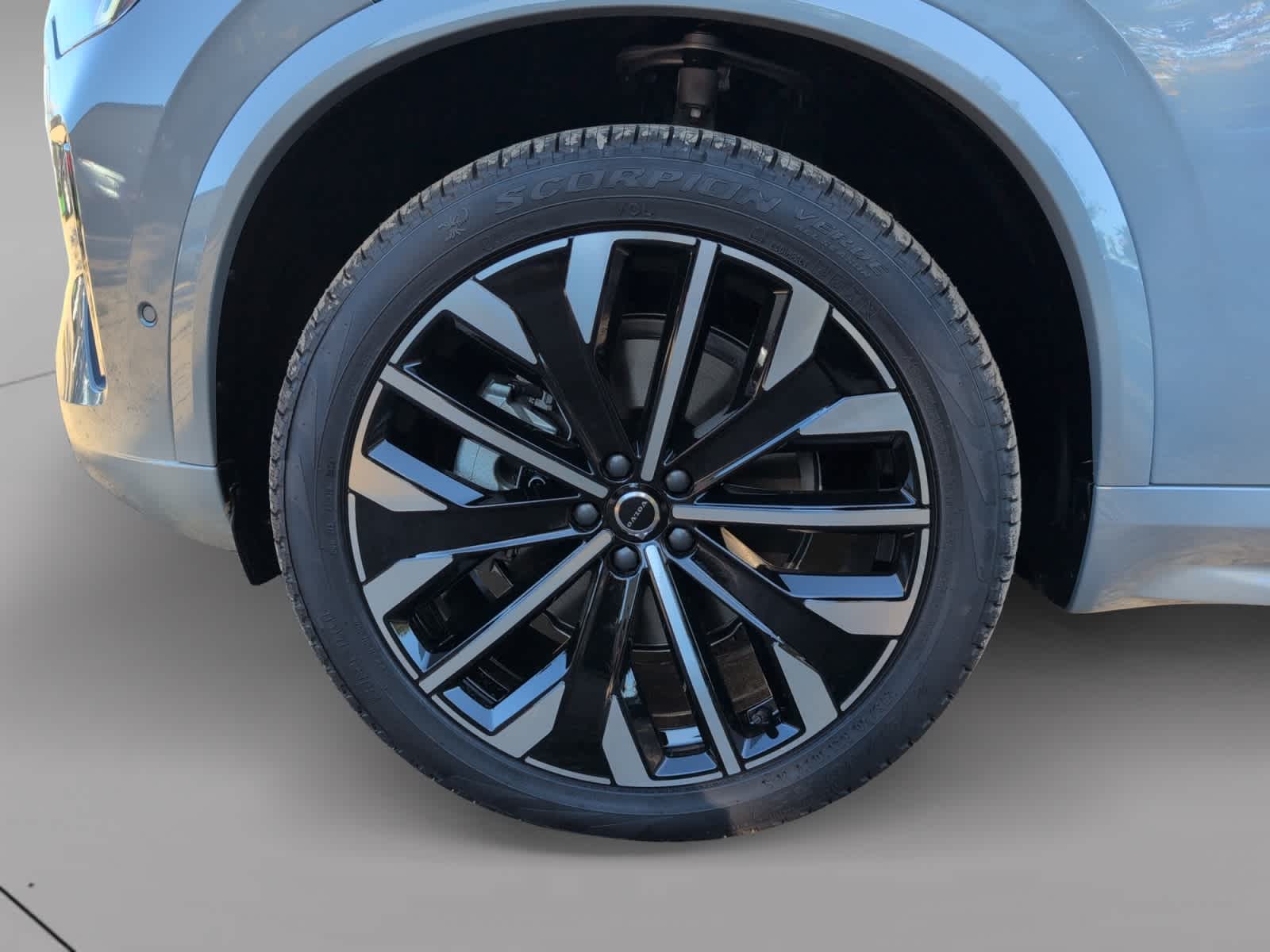 new 2026 Volvo XC90 car, priced at $71,405