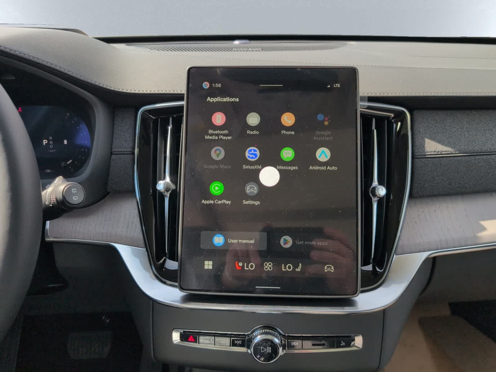 new 2026 Volvo XC90 car, priced at $75,270