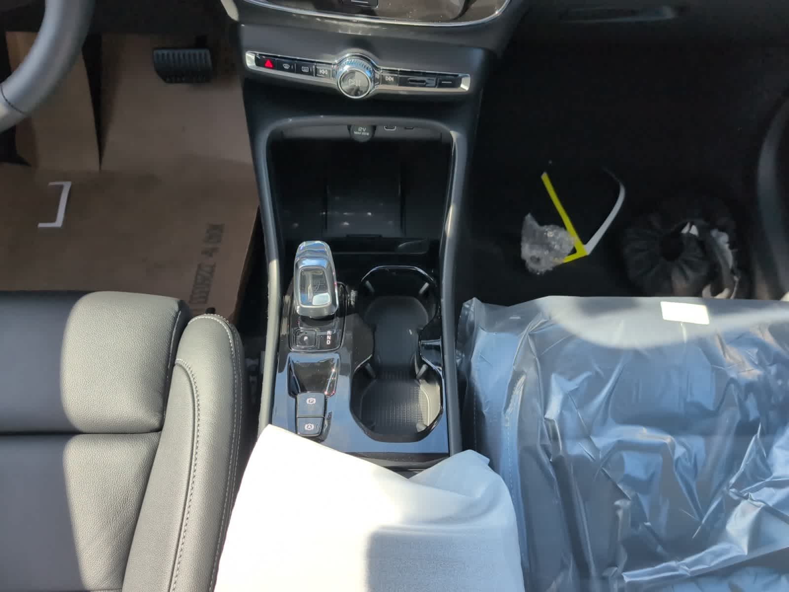 new 2026 Volvo XC40 car, priced at $50,035