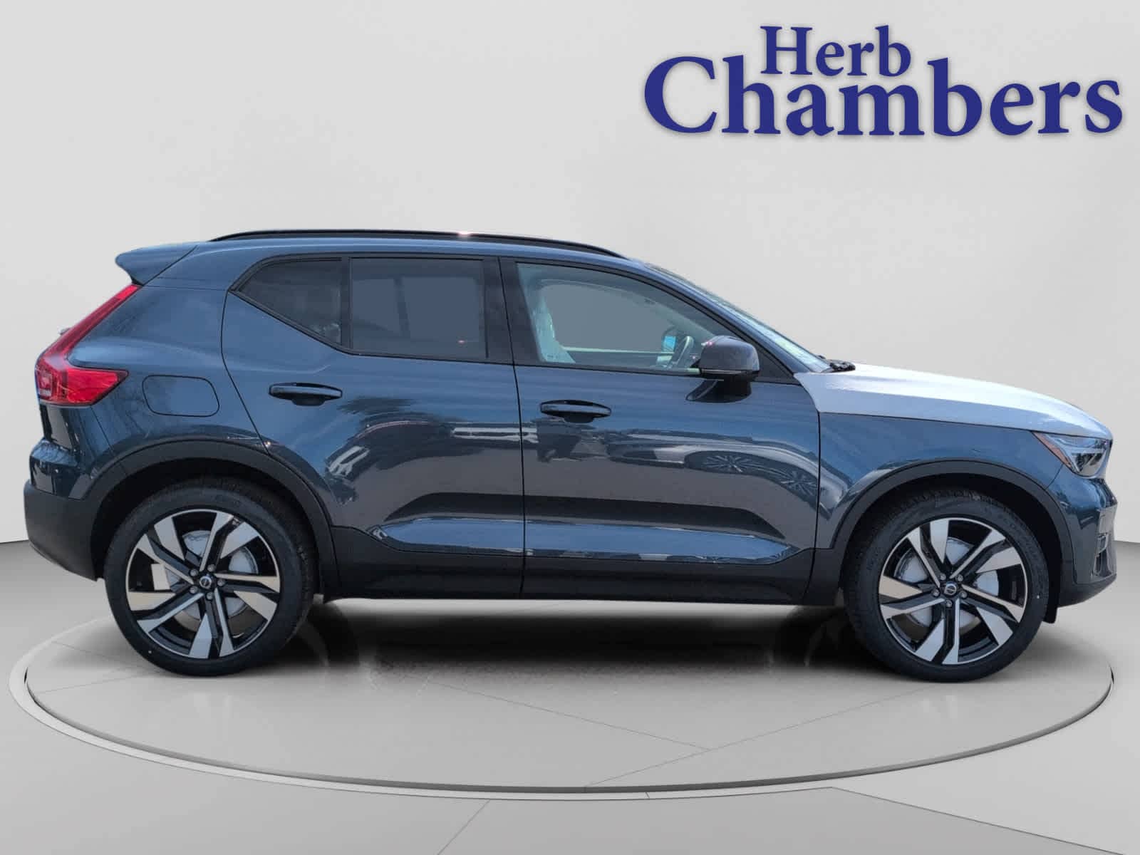 new 2026 Volvo XC40 car, priced at $53,635