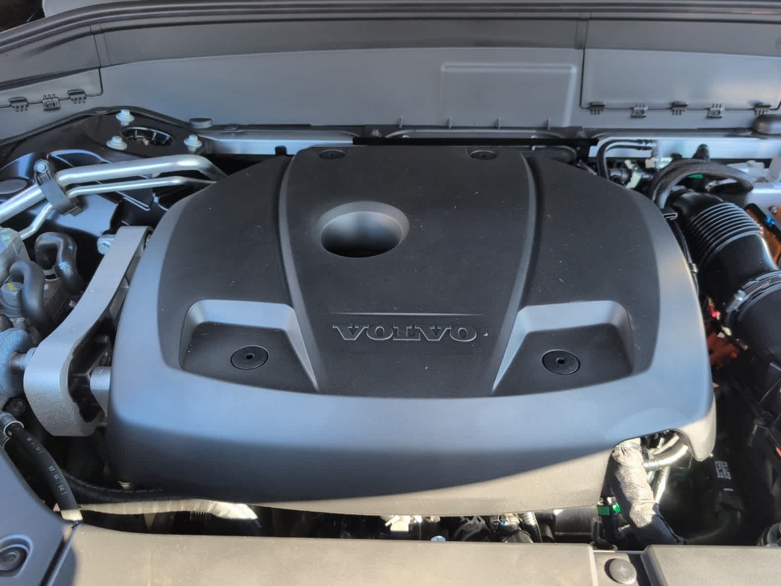 new 2026 Volvo XC90 plug-in hybrid car, priced at $86,630