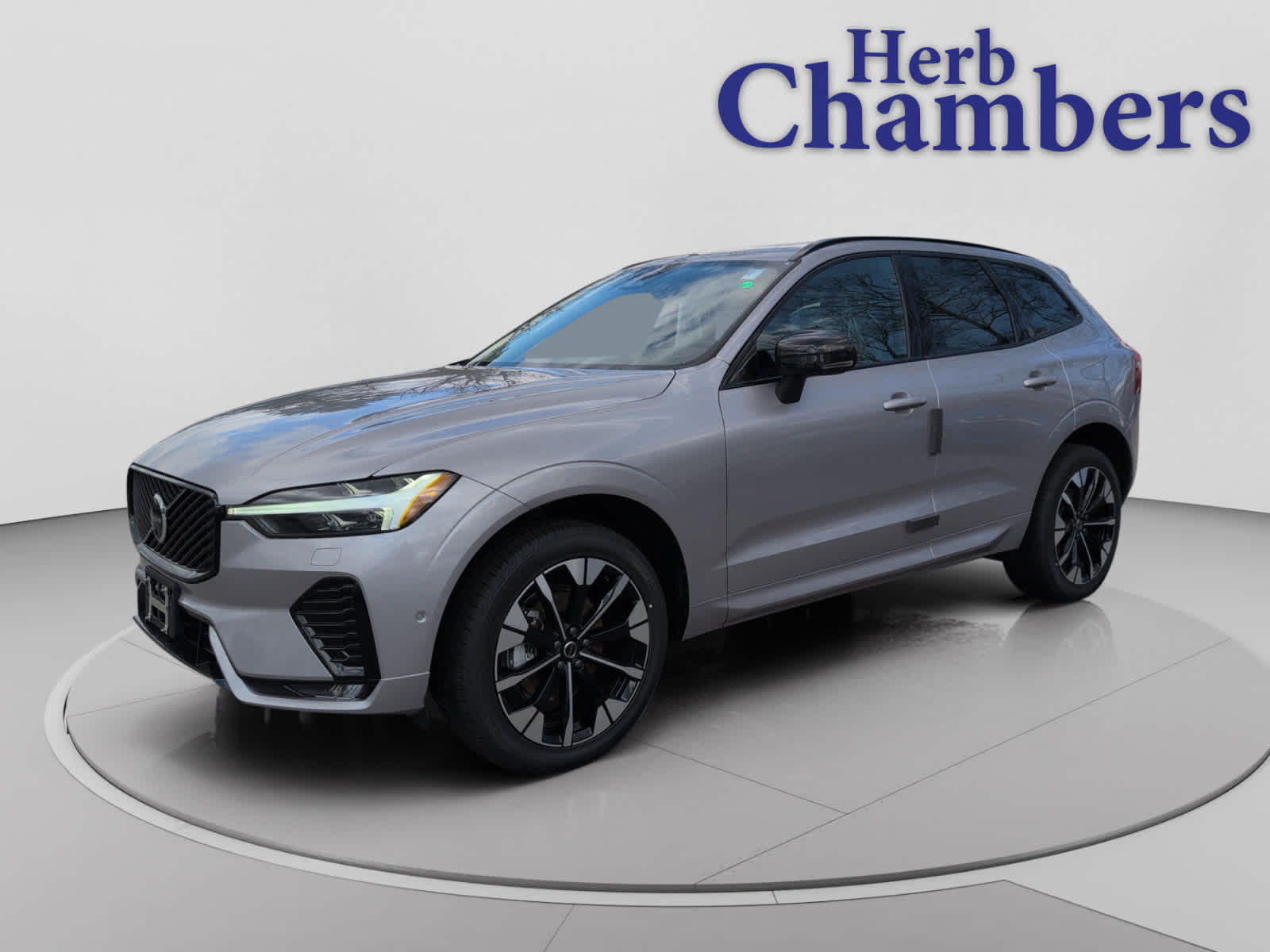 new 2026 Volvo XC60 car, priced at $58,135